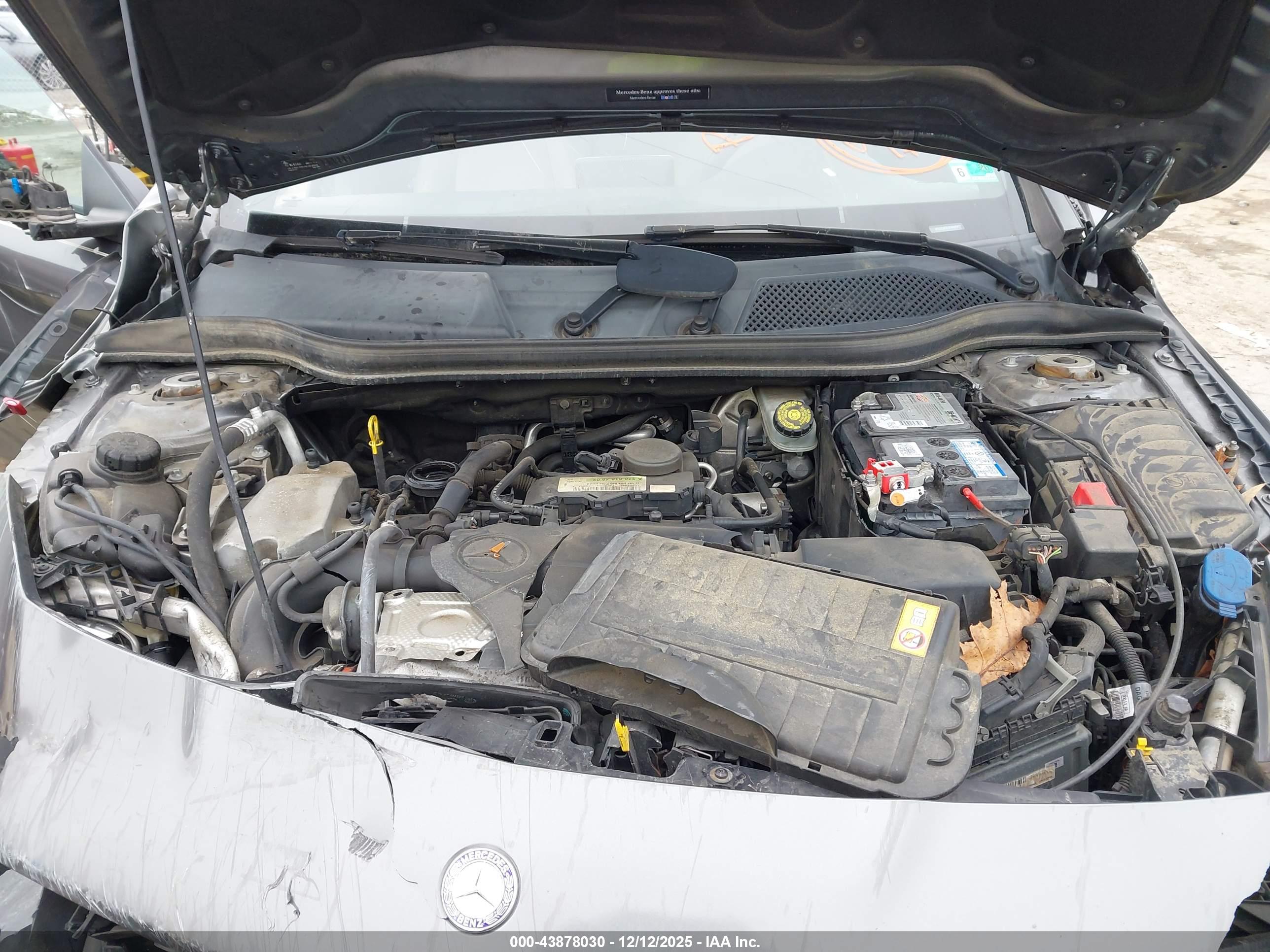 MERCEDES-BENZ CLA image 10