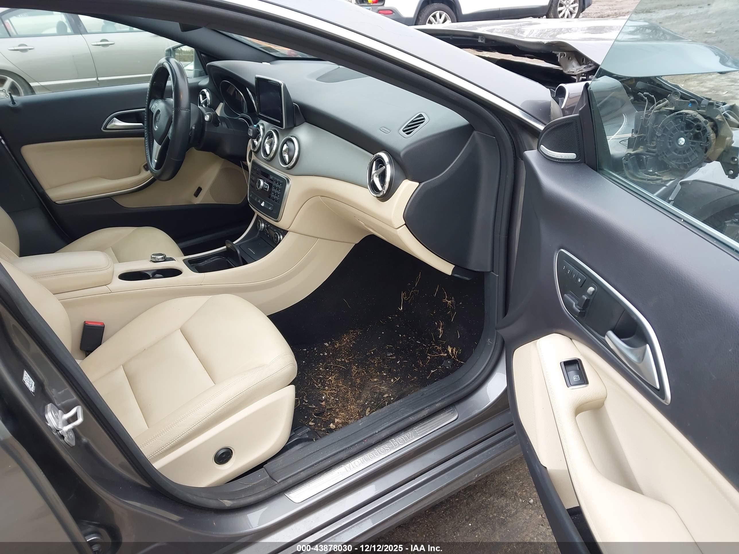 MERCEDES-BENZ CLA image 5