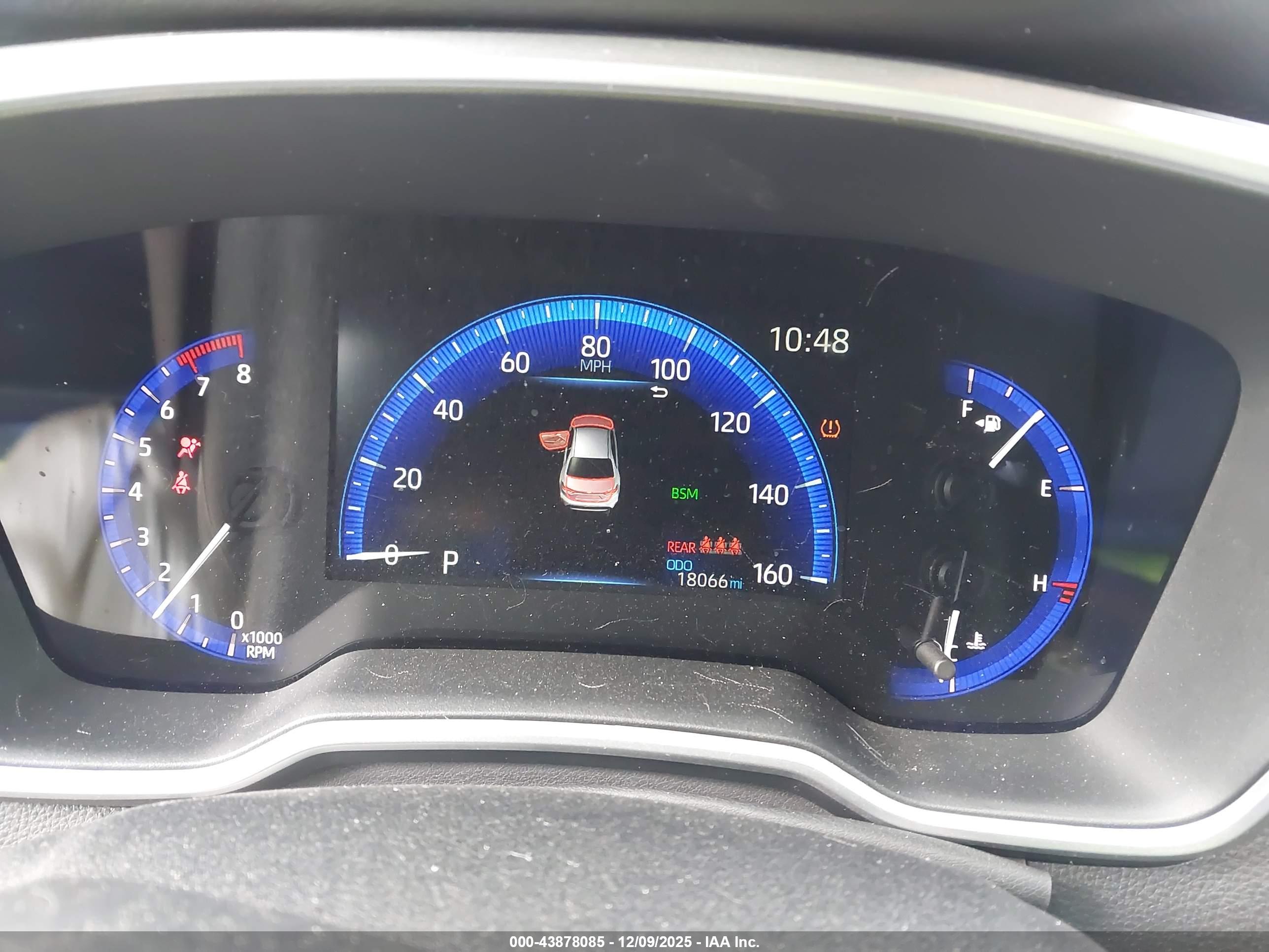 TOYOTA COROLLA image 7