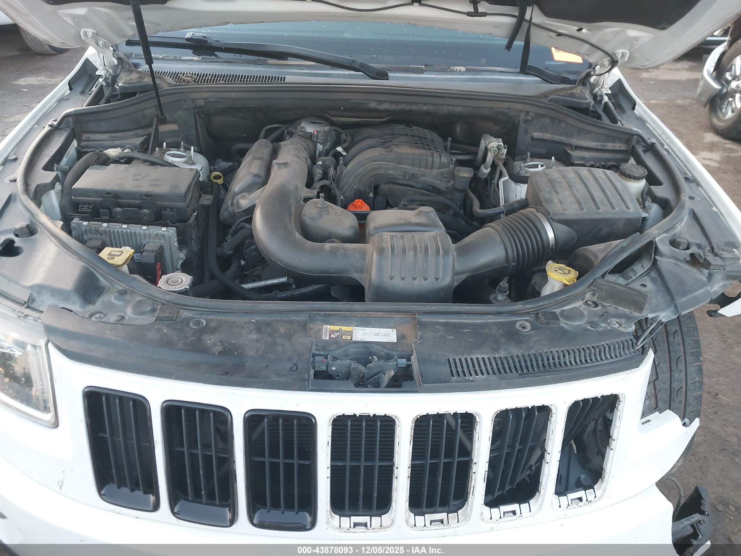 JEEP GRAND image 10