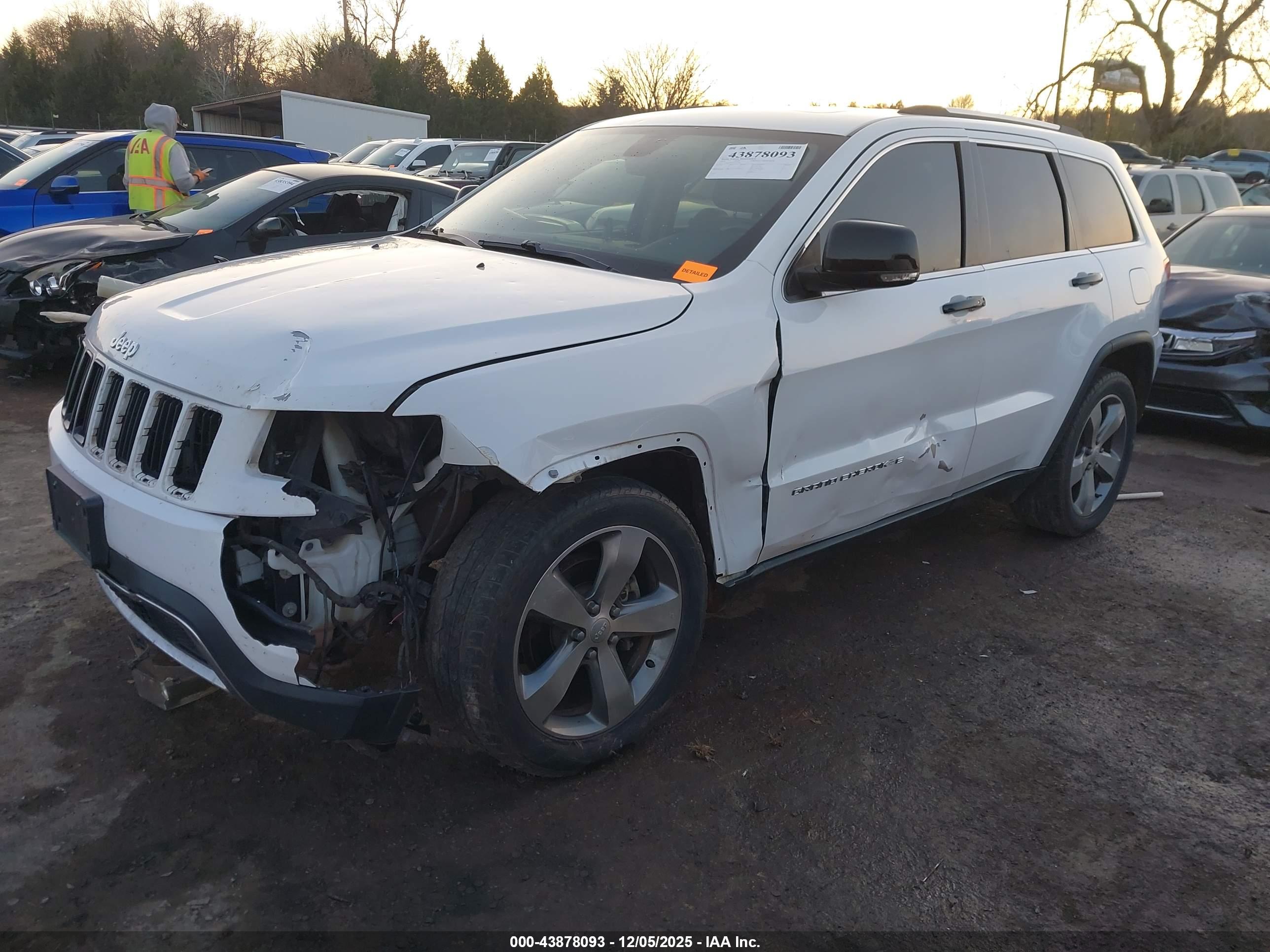 JEEP GRAND image 2