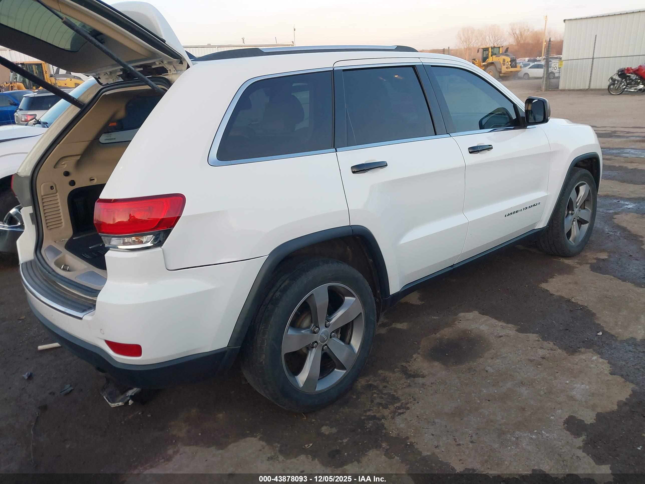 JEEP GRAND image 4
