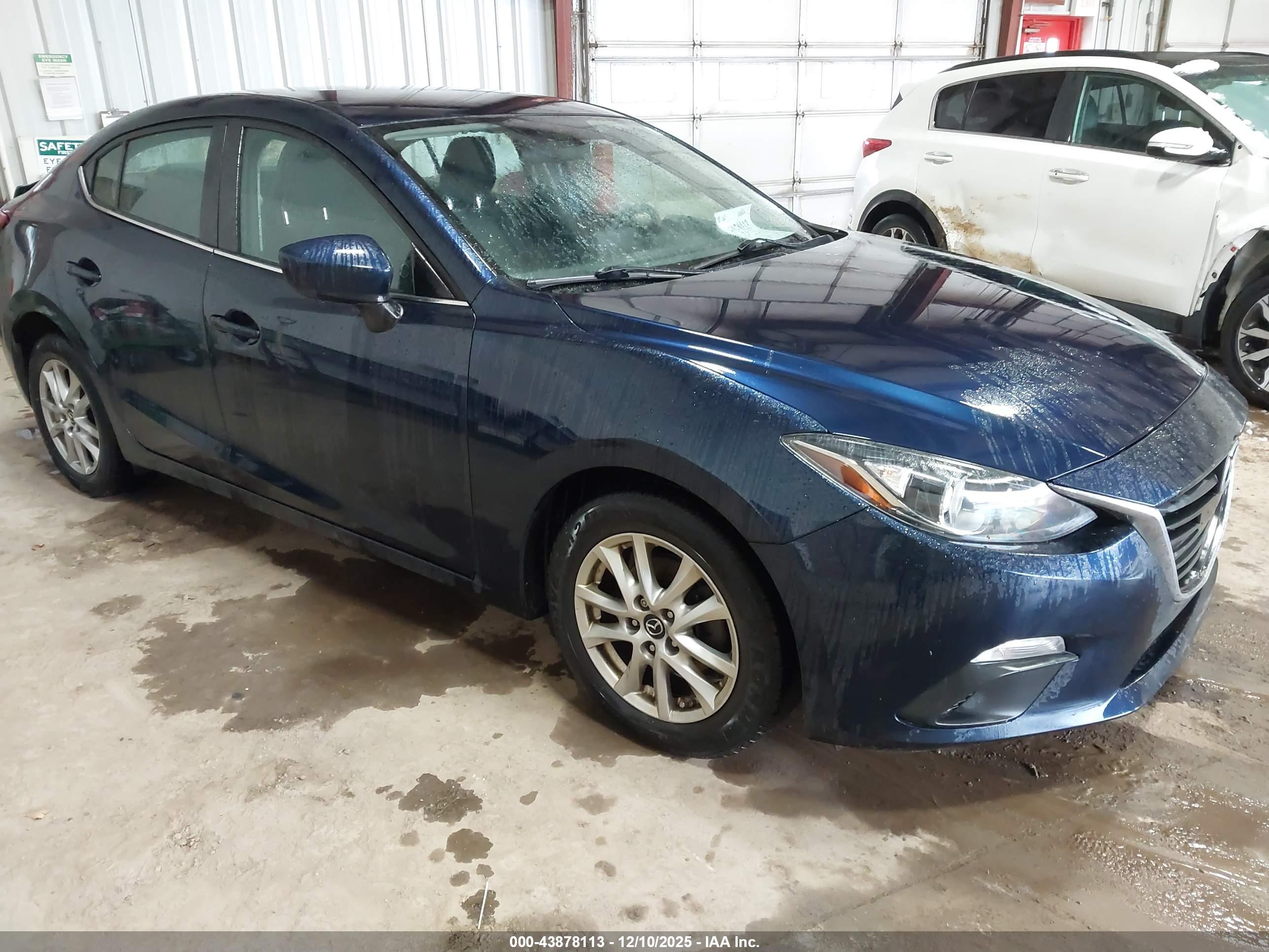 MAZDA MAZDA3 image 5