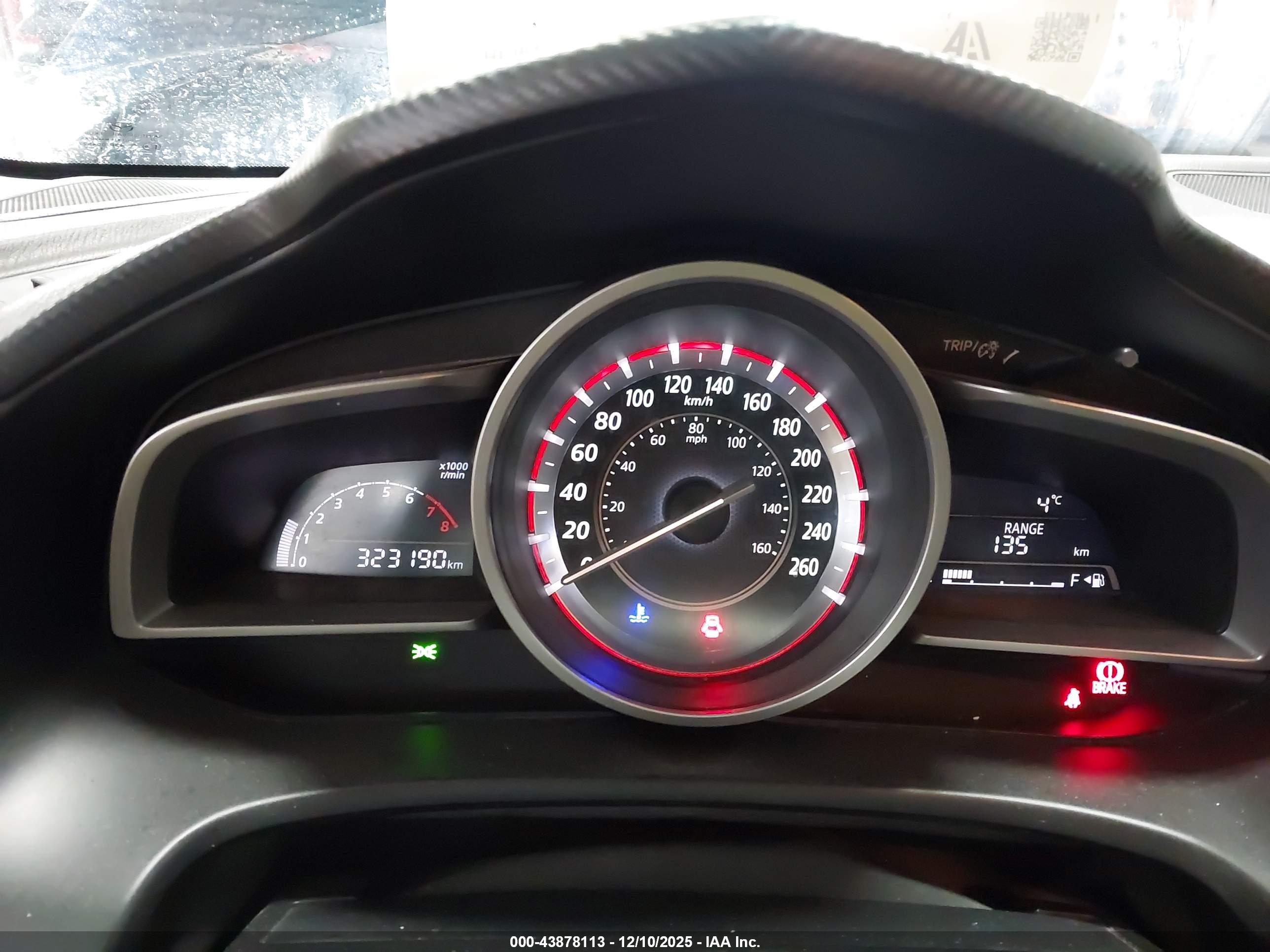 MAZDA MAZDA3 image 7