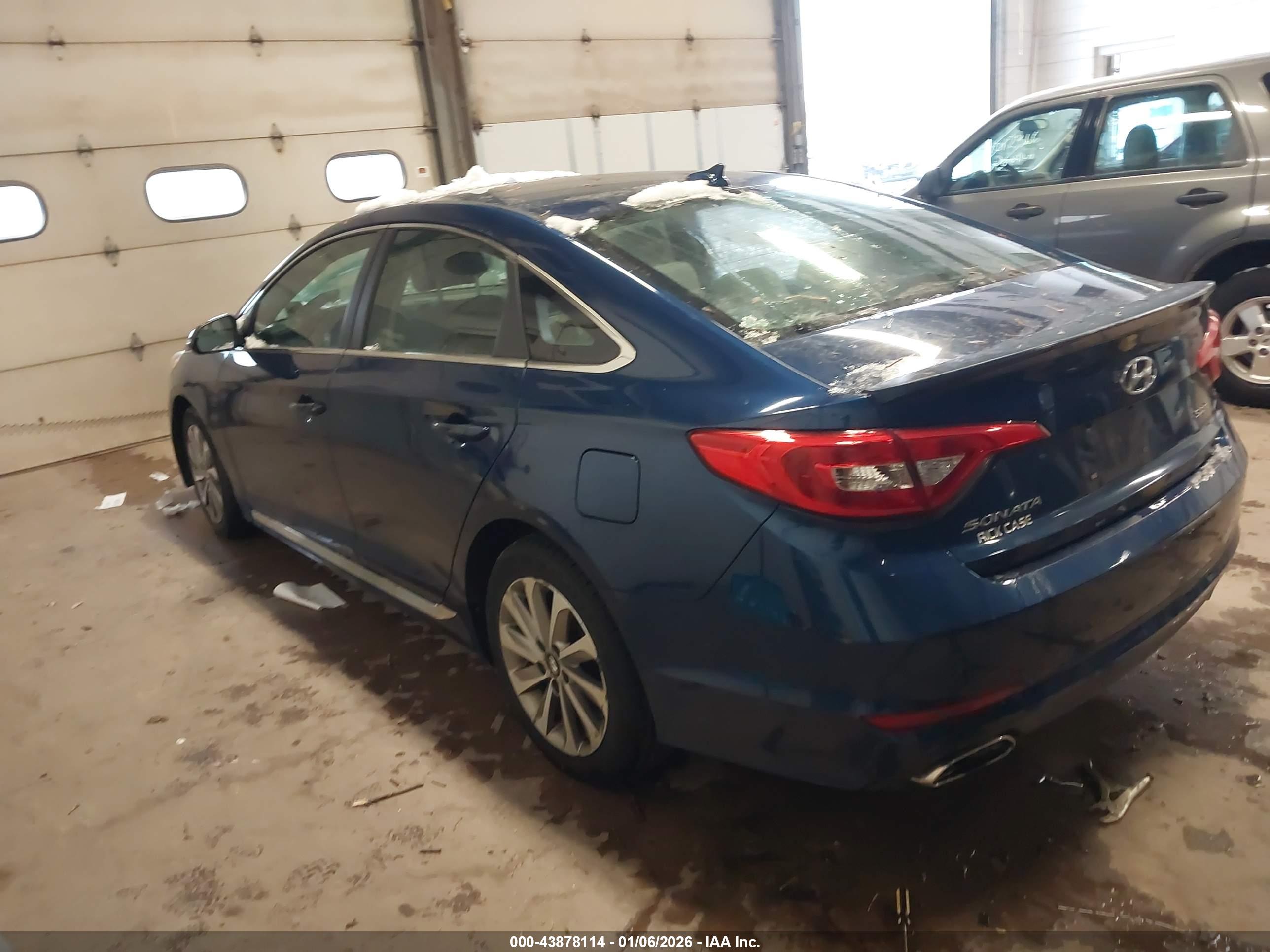 HYUNDAI SONATA image 3