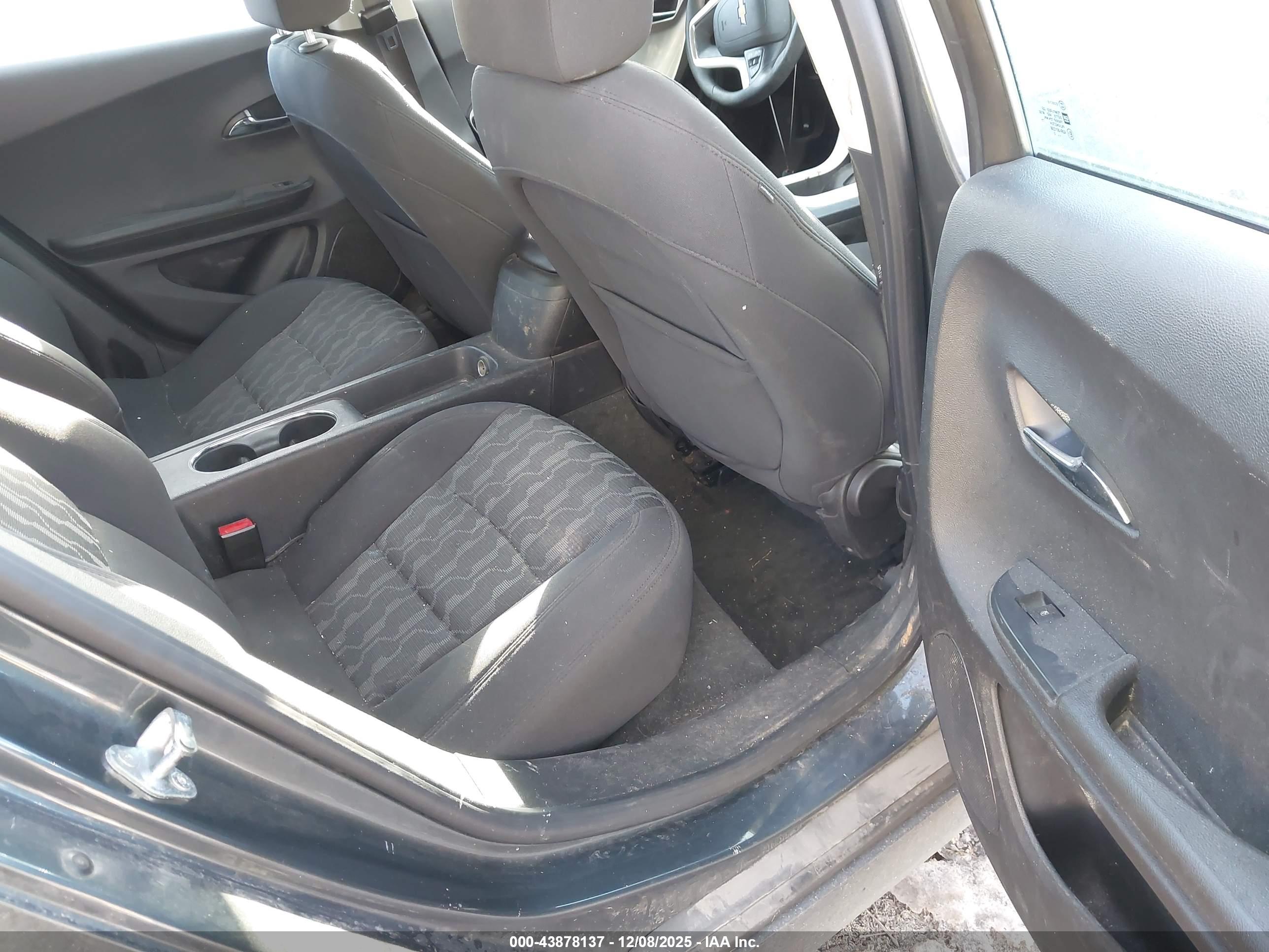 CHEVROLET VOLT image 8