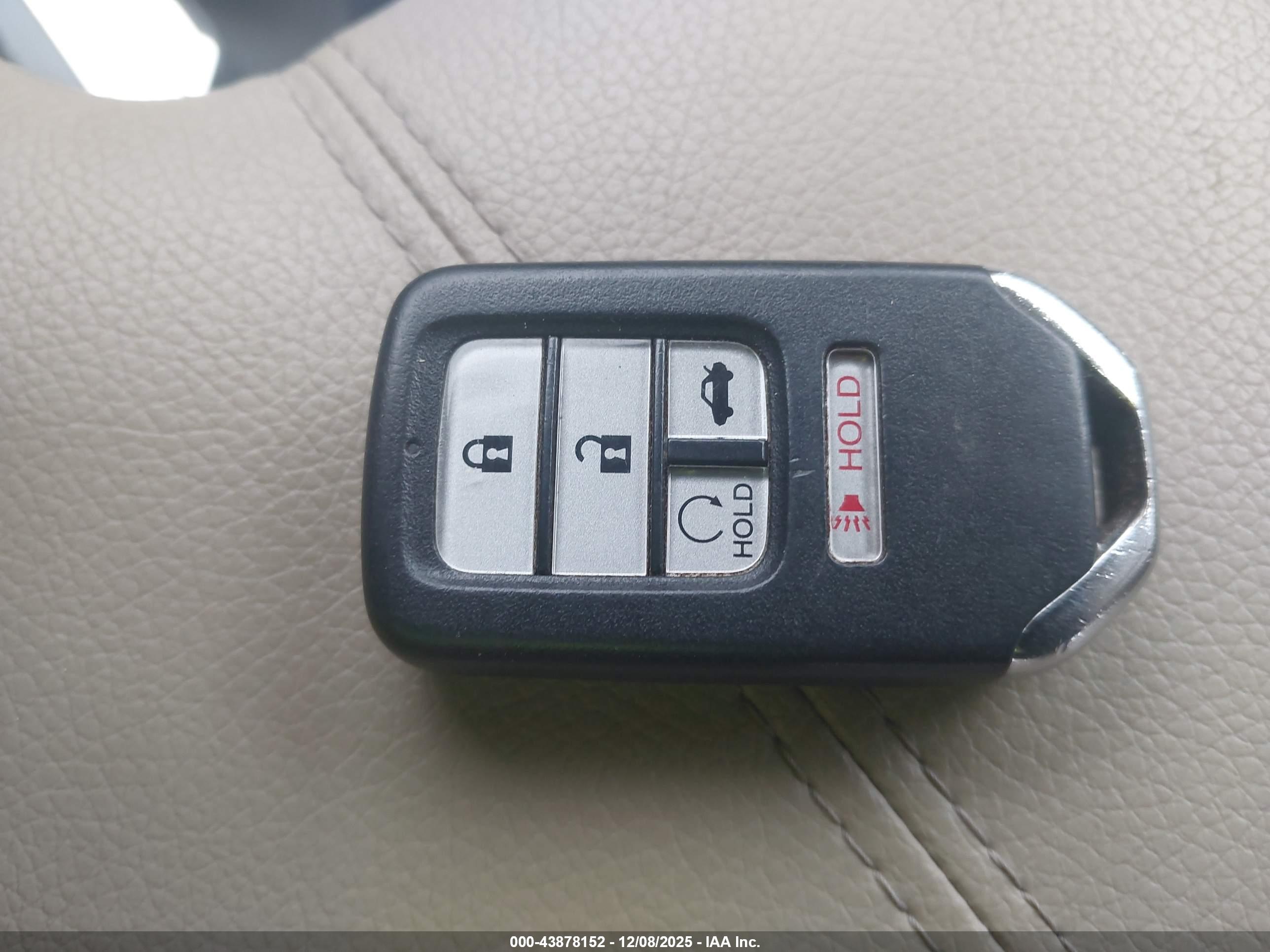 HONDA ACCORD image 11