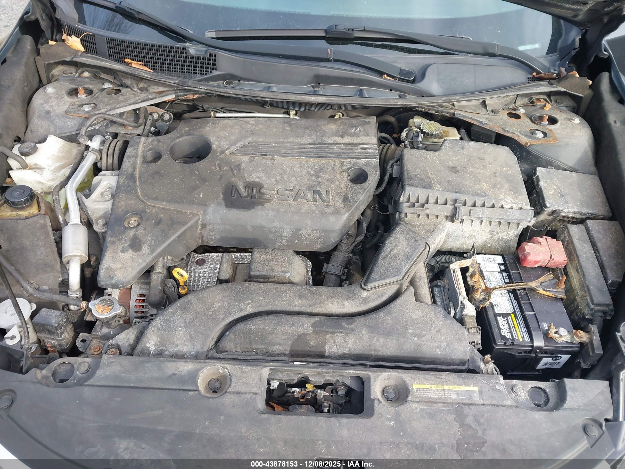 NISSAN ALTIMA image 10