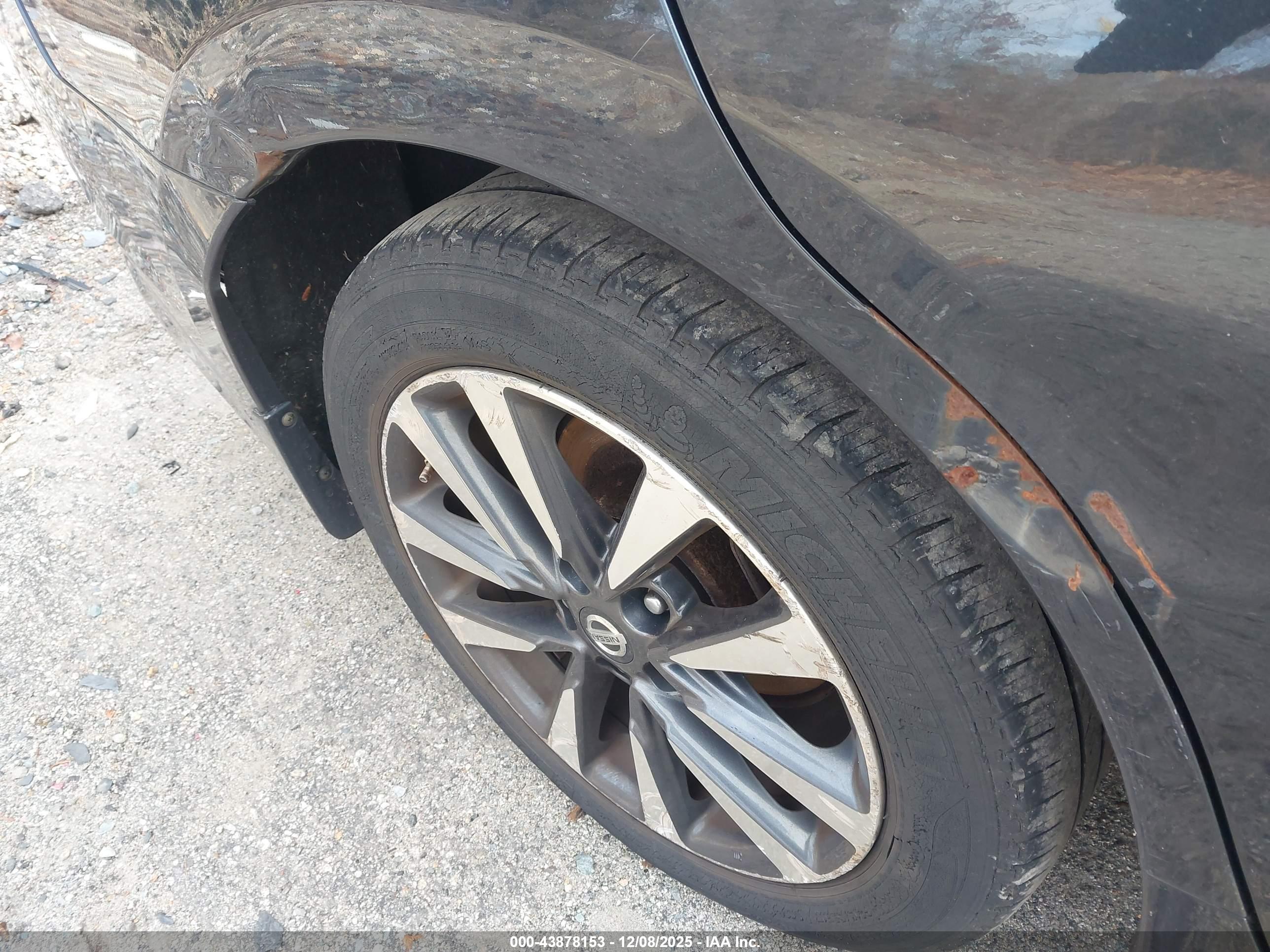 NISSAN ALTIMA image 6