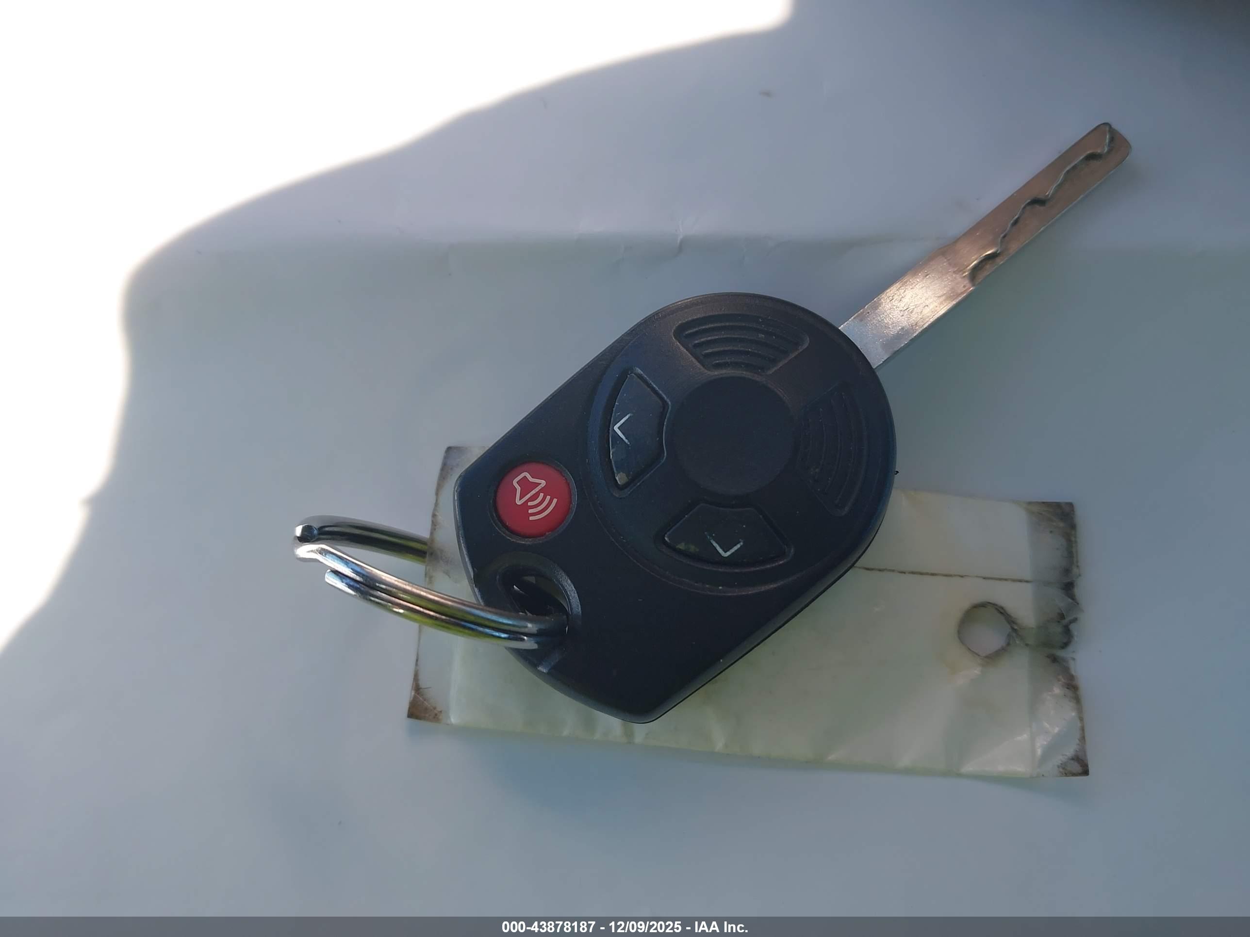 FORD ESCAPE image 11
