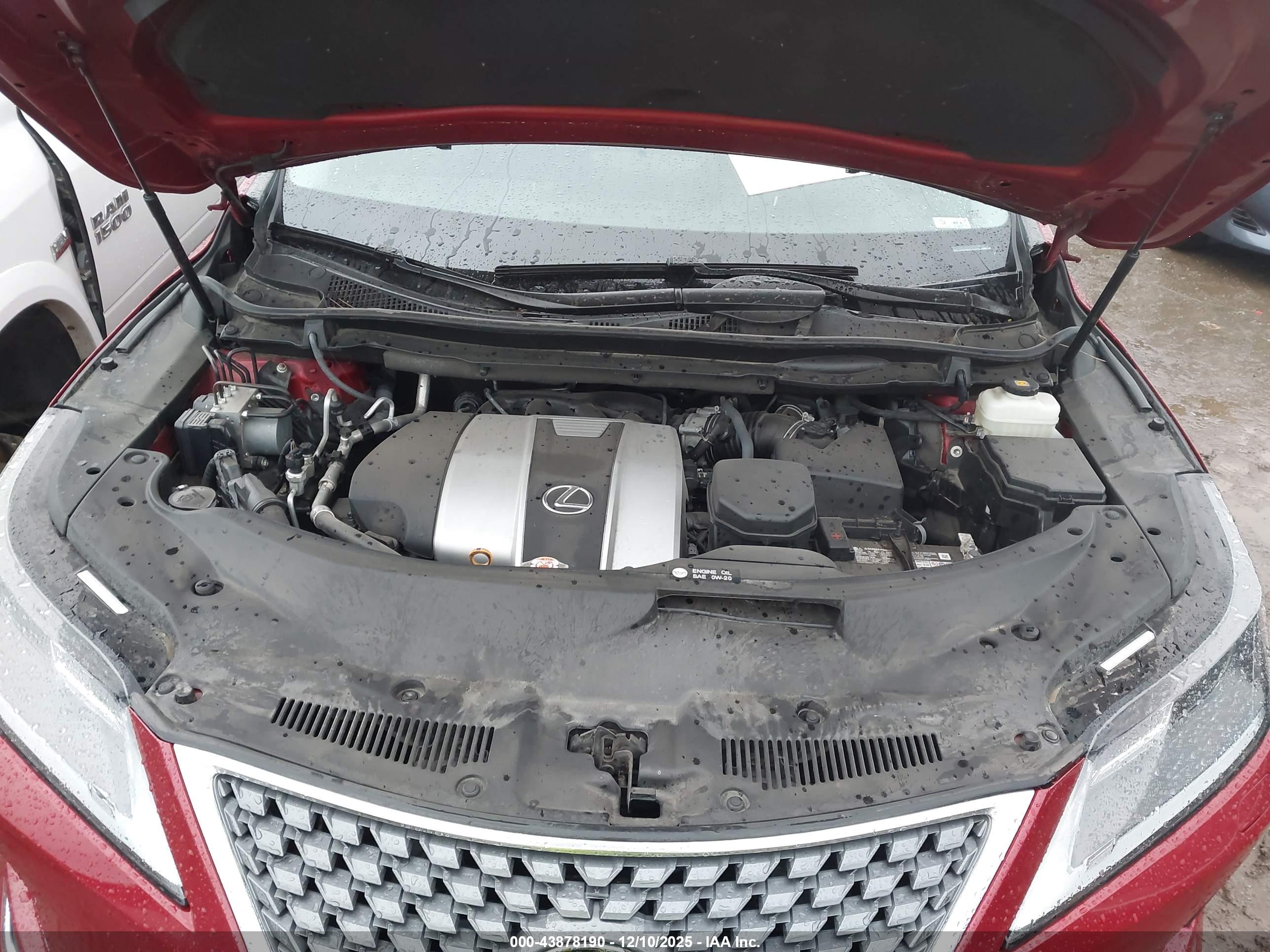 LEXUS RX image 10