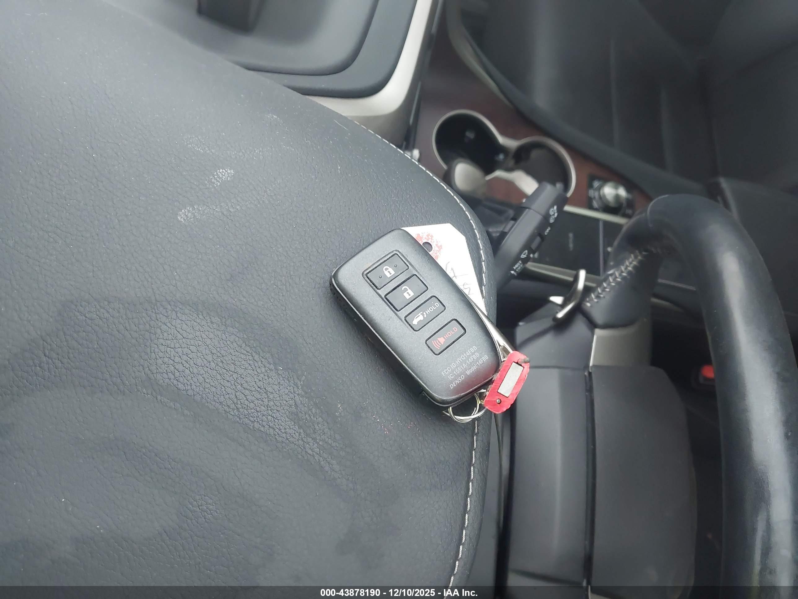 LEXUS RX image 11