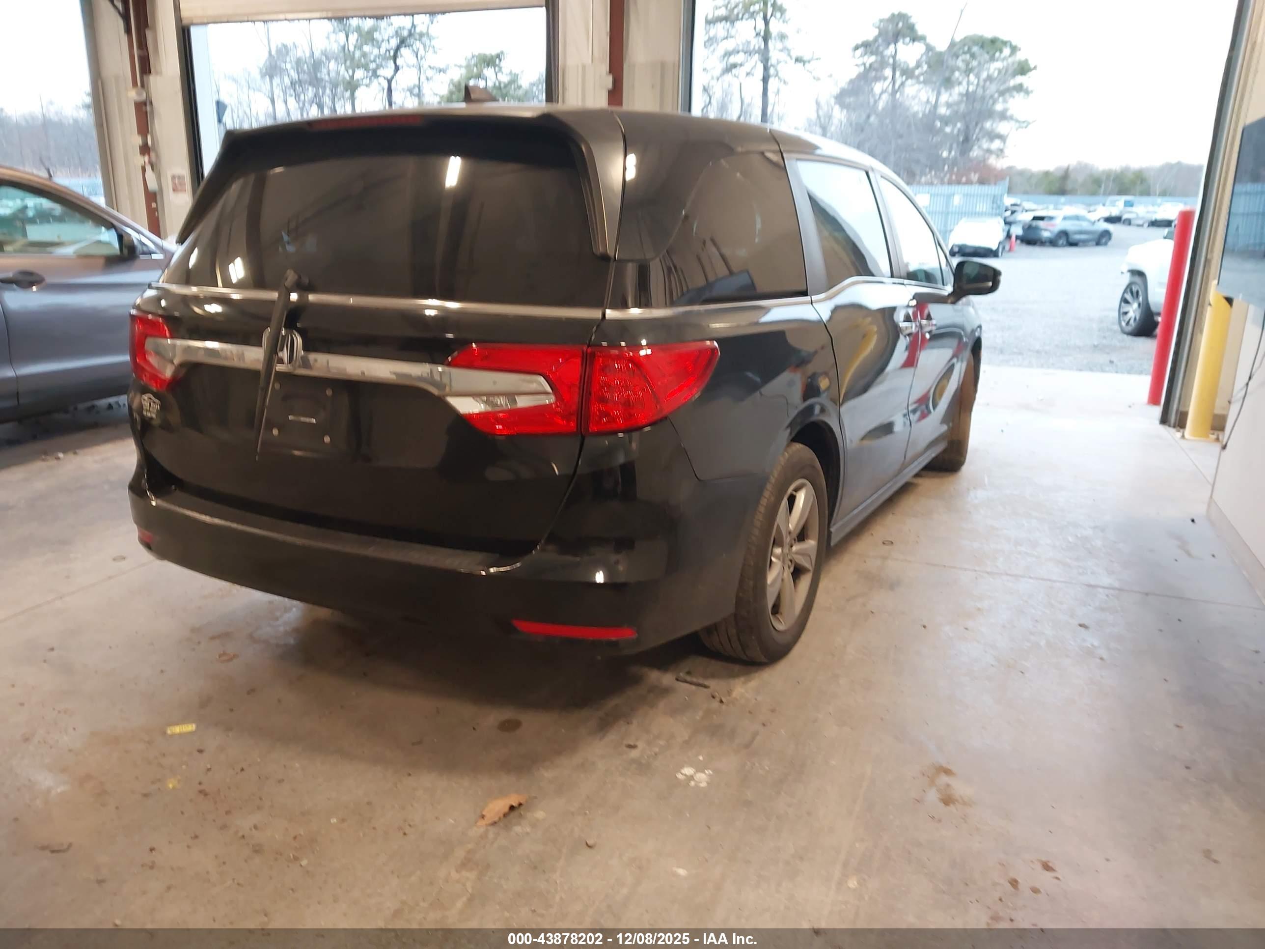 HONDA ODYSSEY image 4