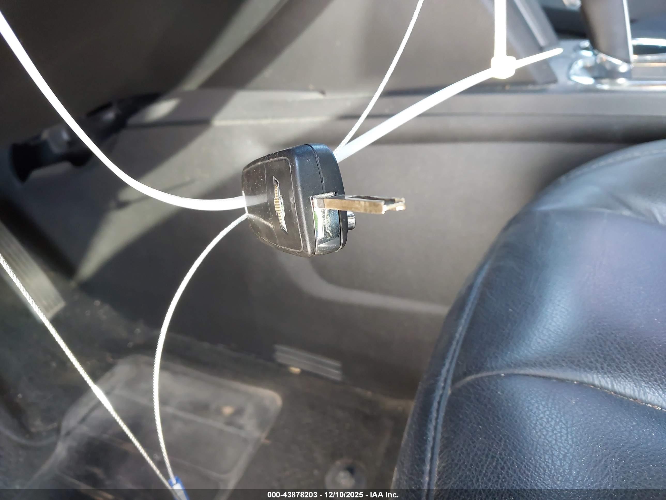 GMC TERRAIN image 11