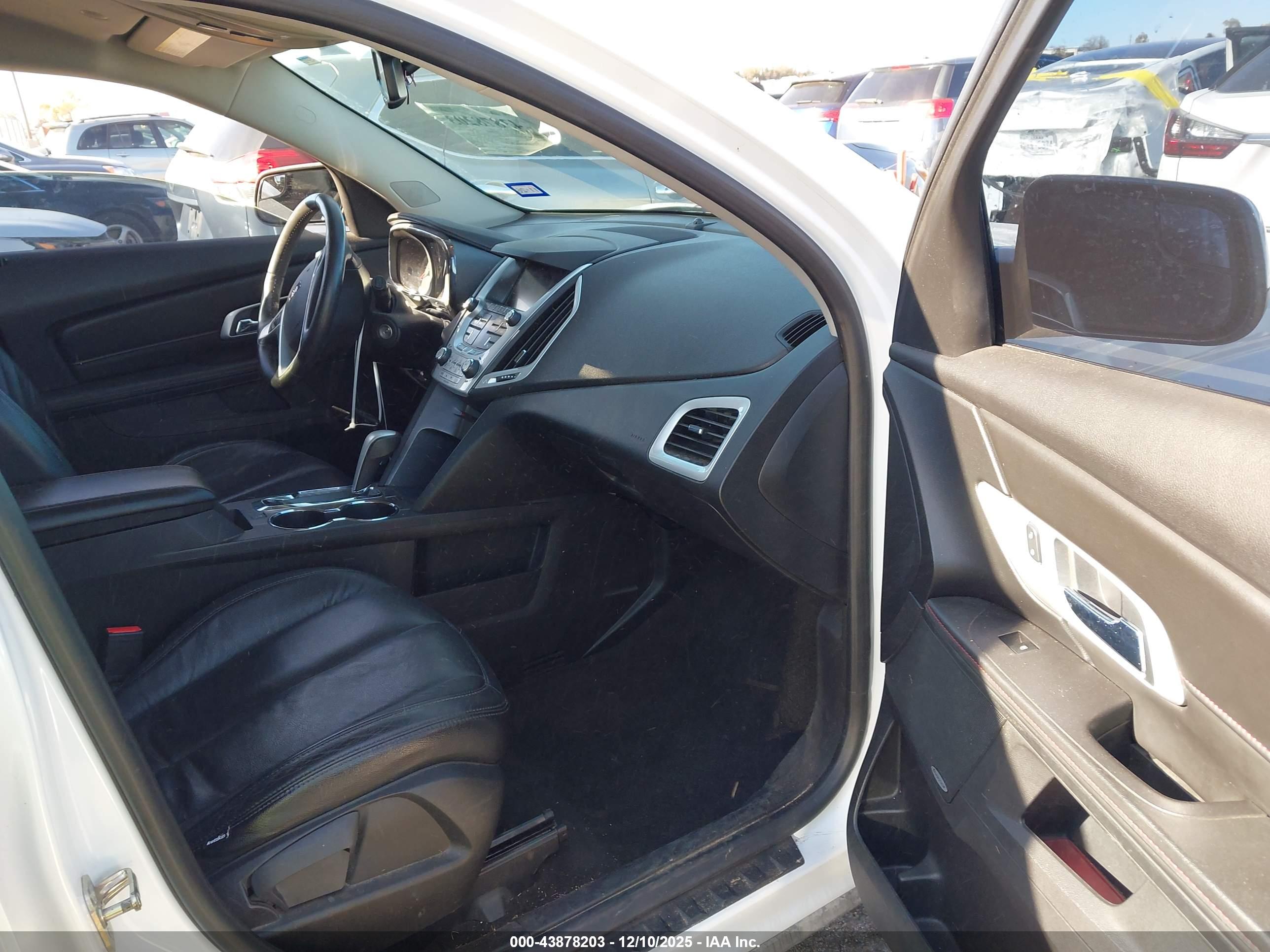 GMC TERRAIN image 5