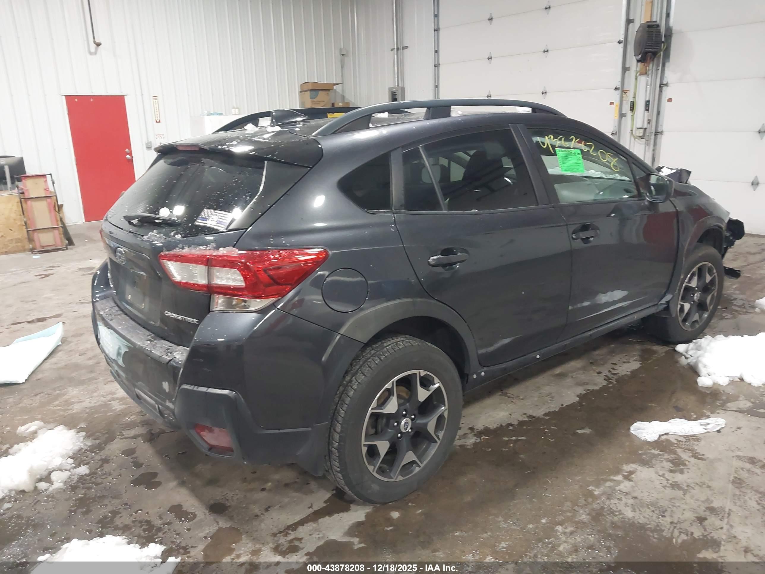 SUBARU CROSSTREK image 4