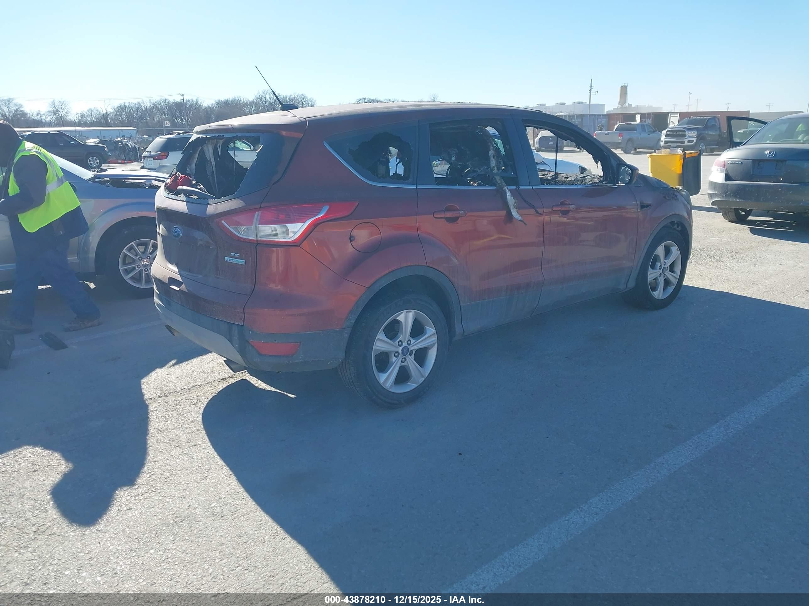 FORD ESCAPE image 4