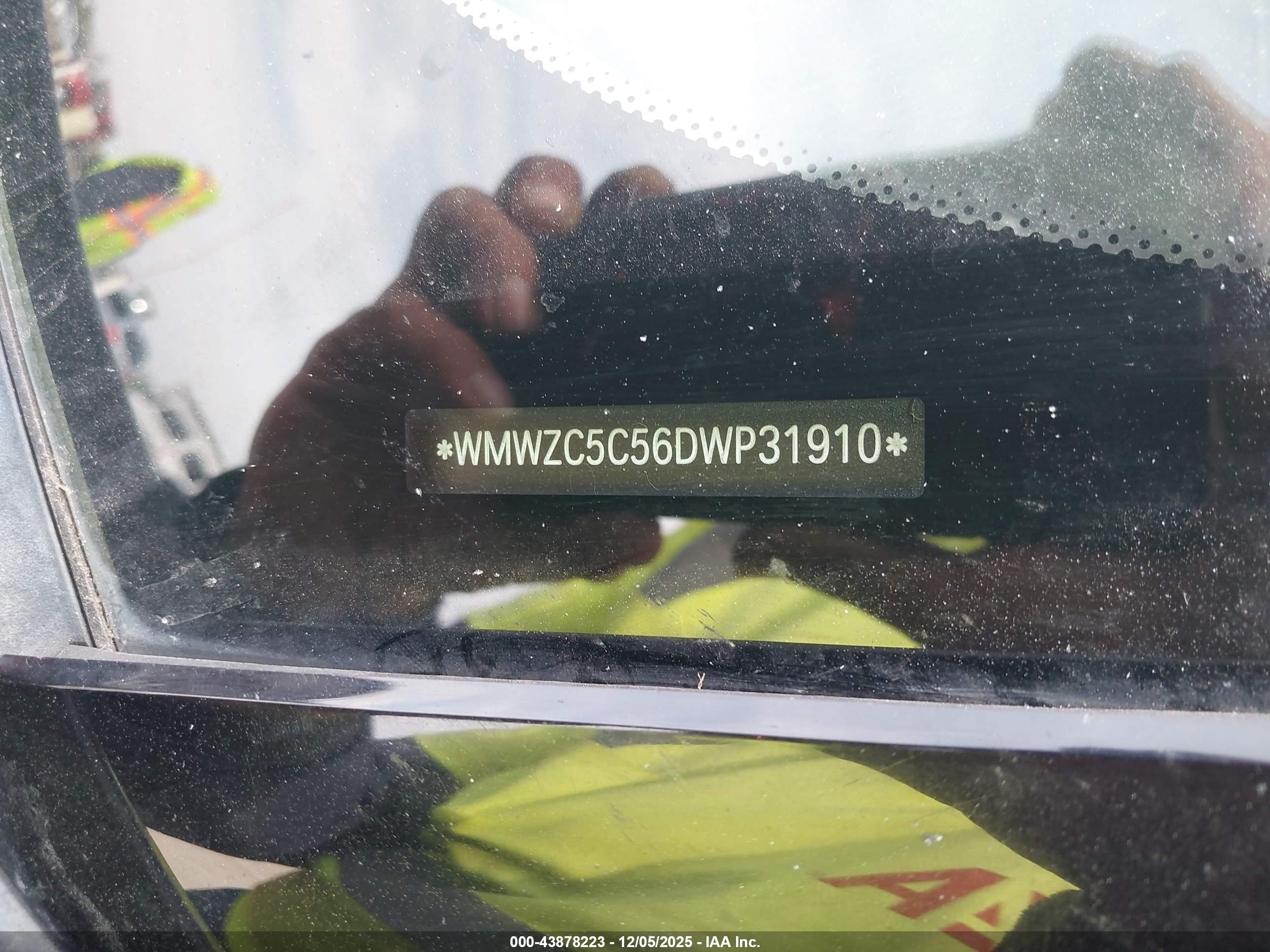 MINI COUNTRYMAN image 9