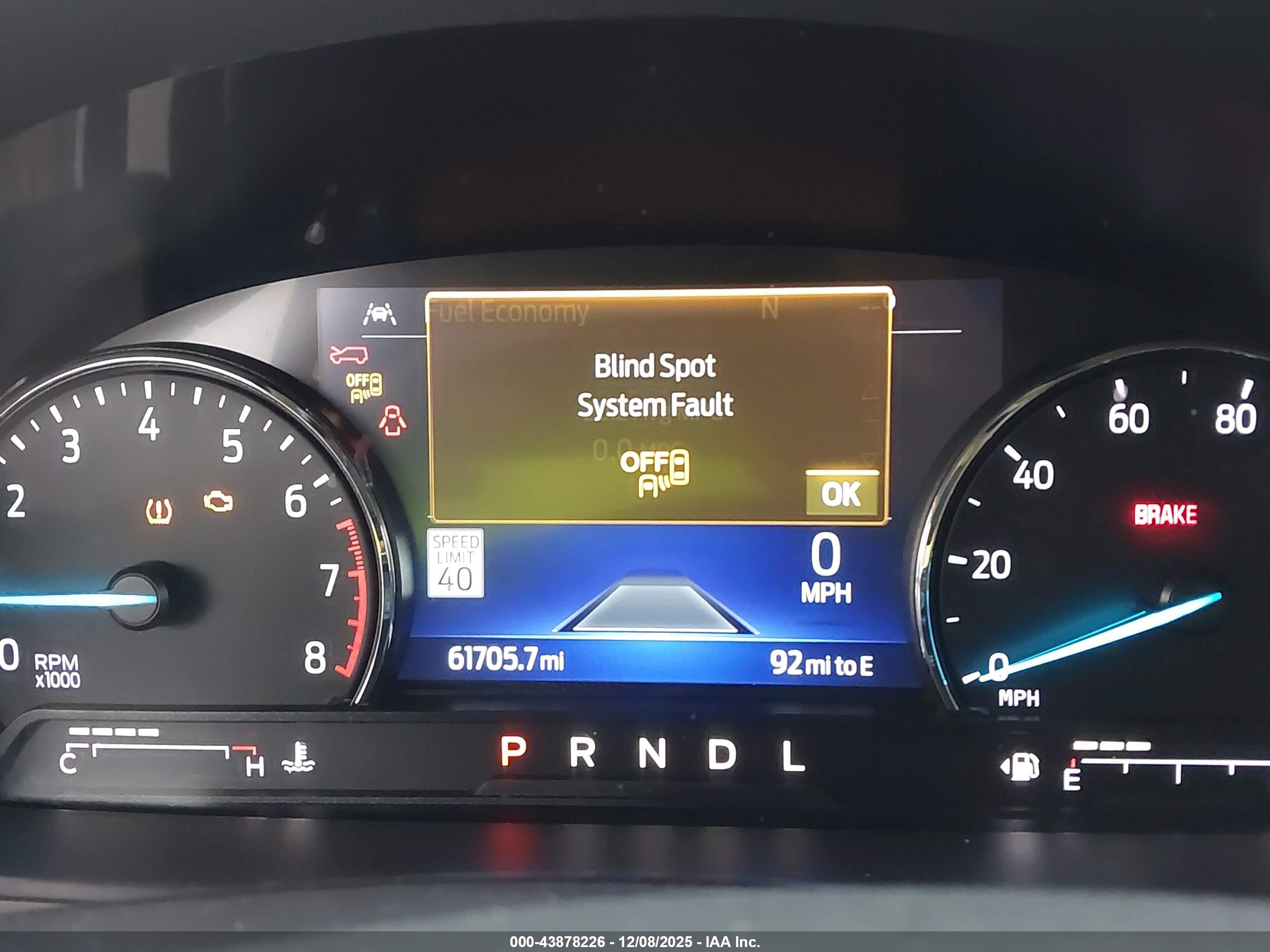 FORD EXPLORER image 7