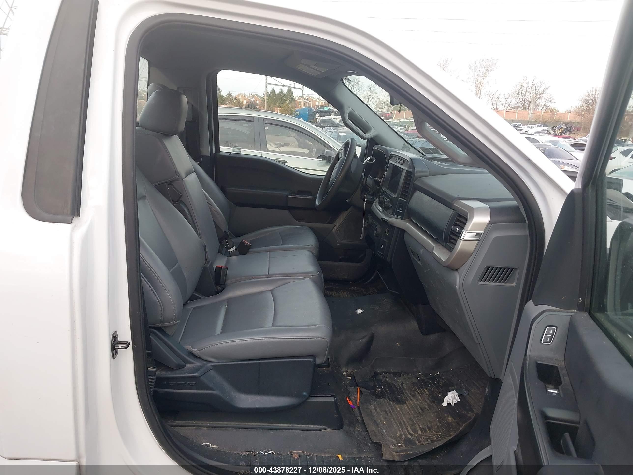 FORD F-150 image 5