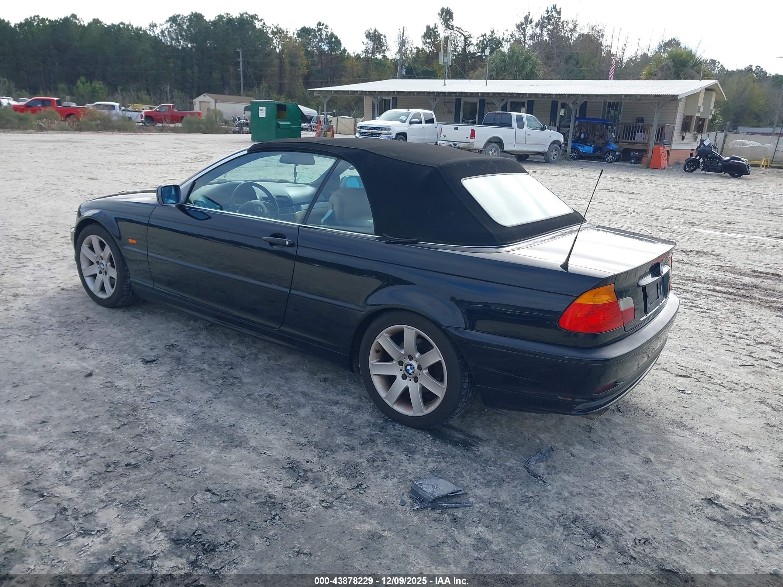 BMW 323CI image 3