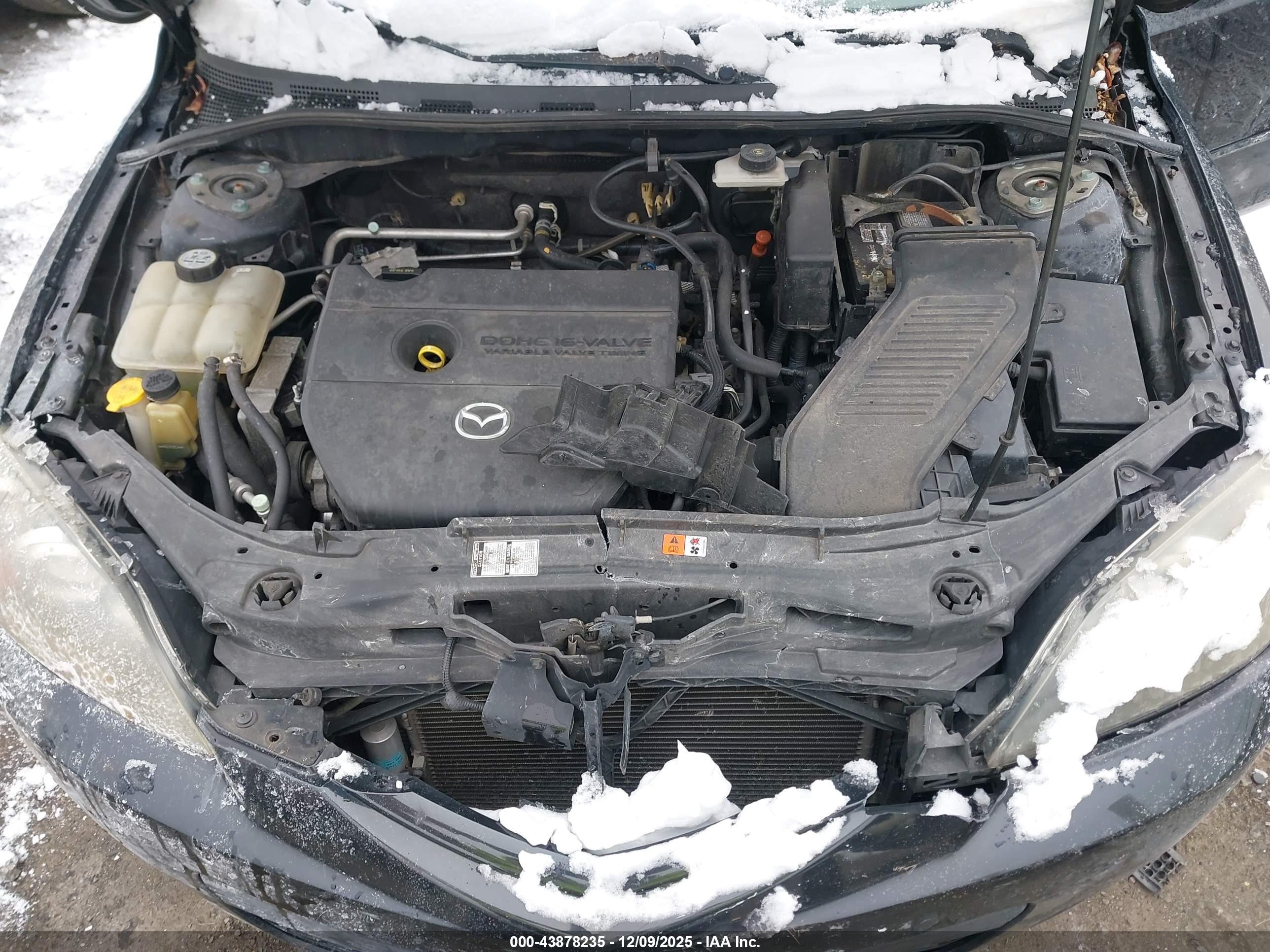 MAZDA MAZDA3 image 10