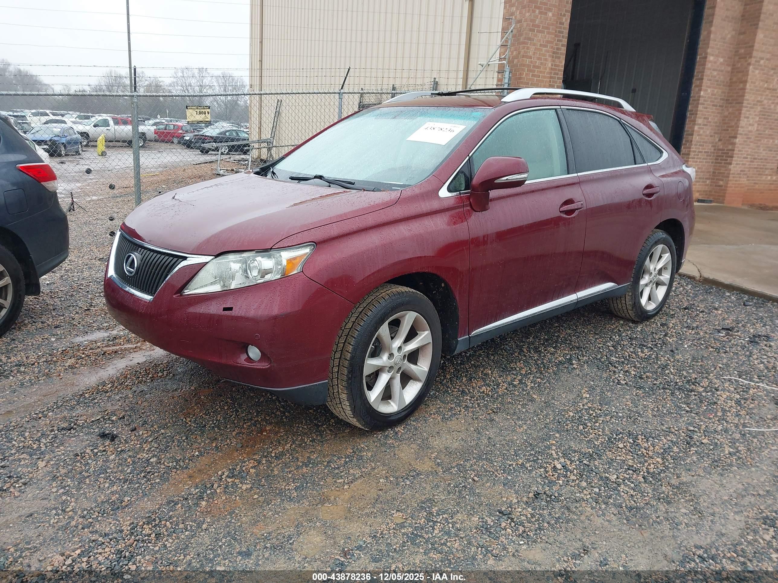 LEXUS RX image 2