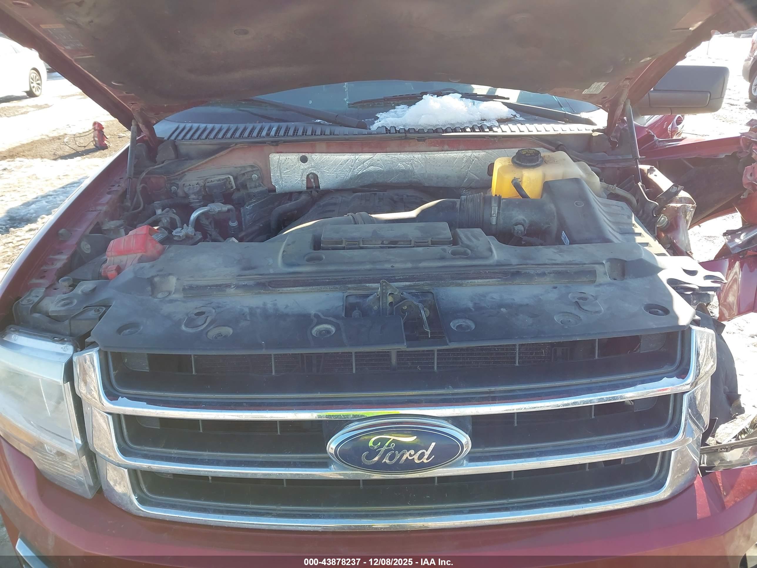FORD EXPEDITION image 10