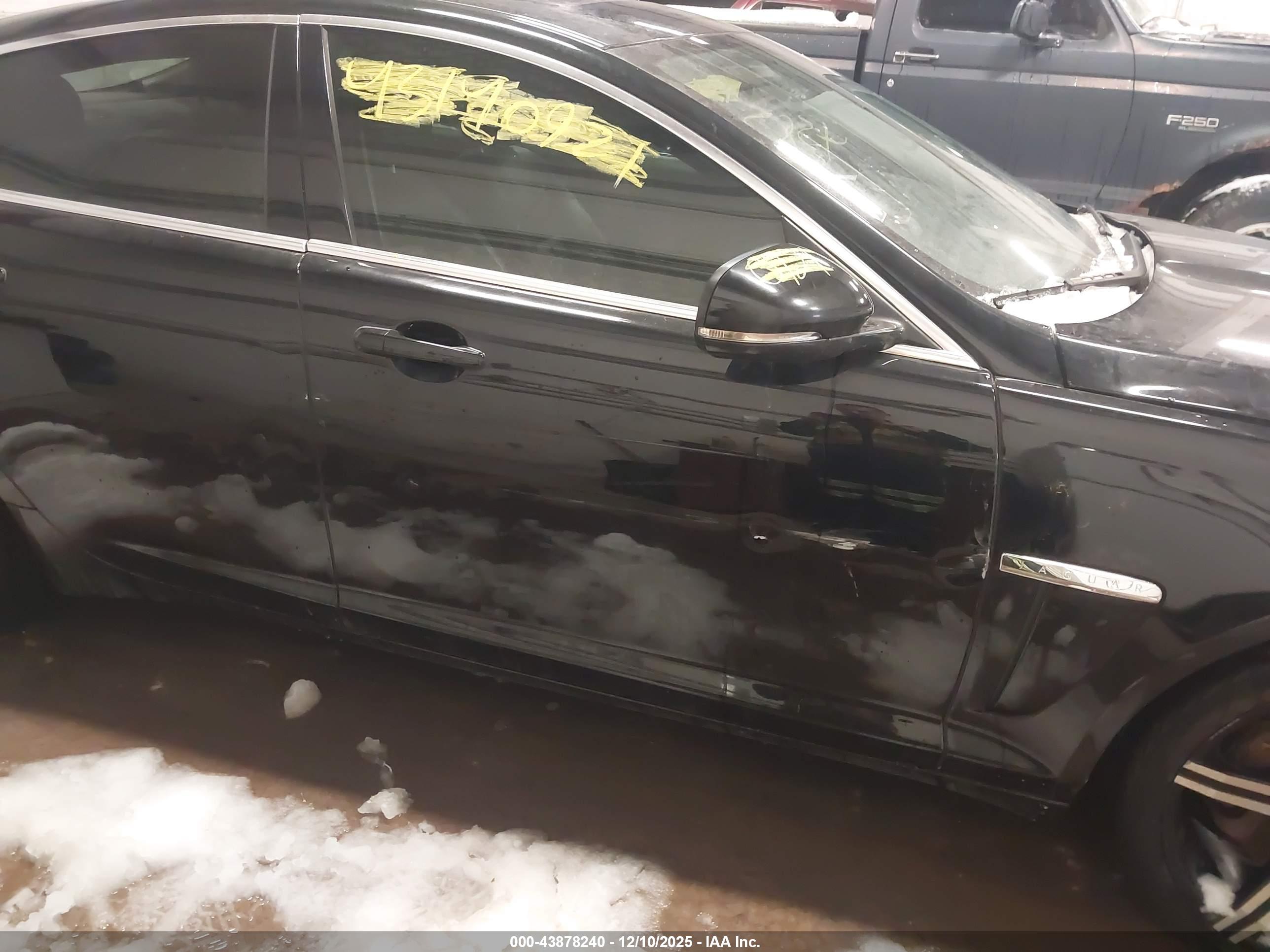 JAGUAR XF image 6