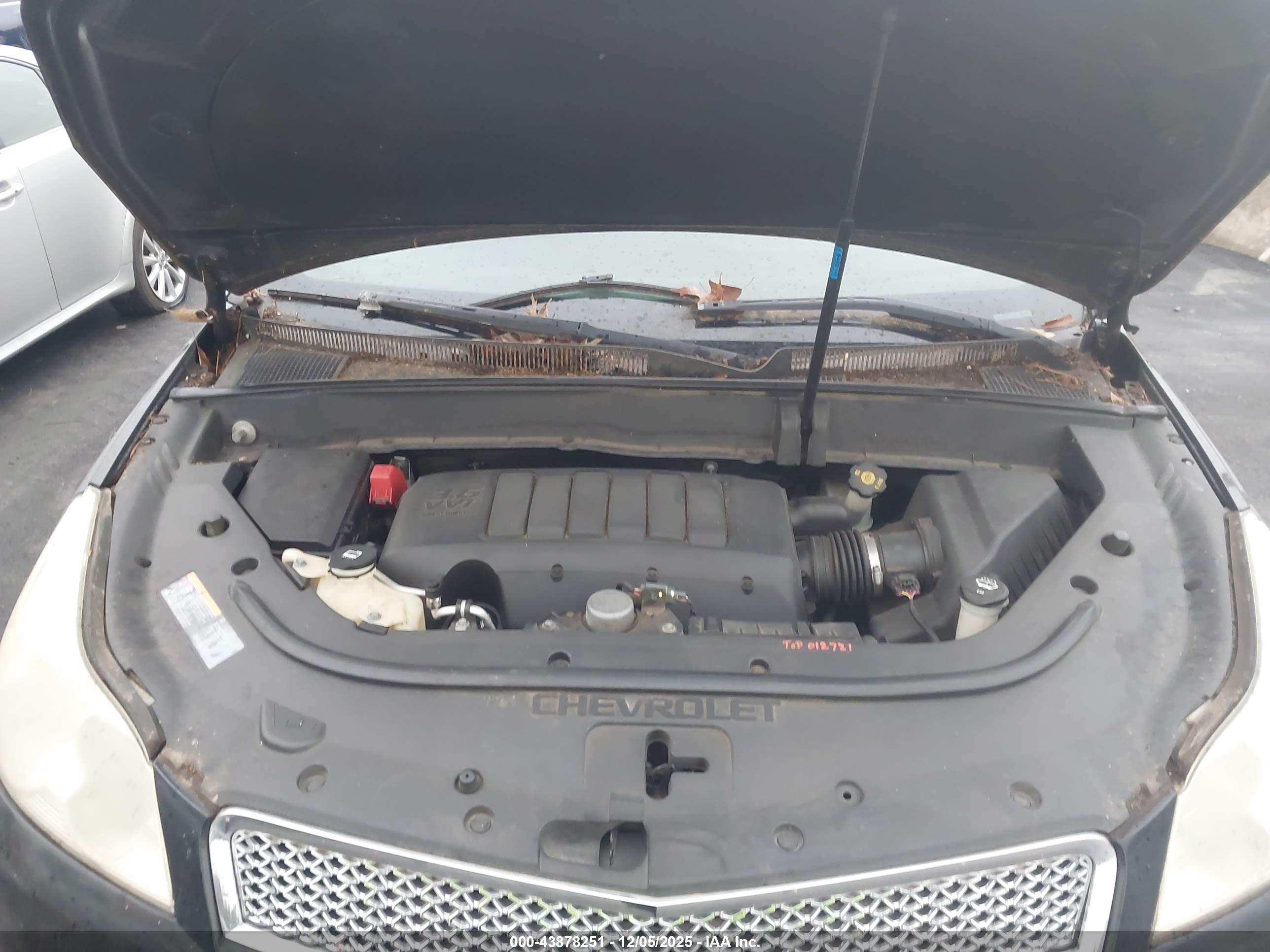 CHEVROLET TRAVERSE image 10