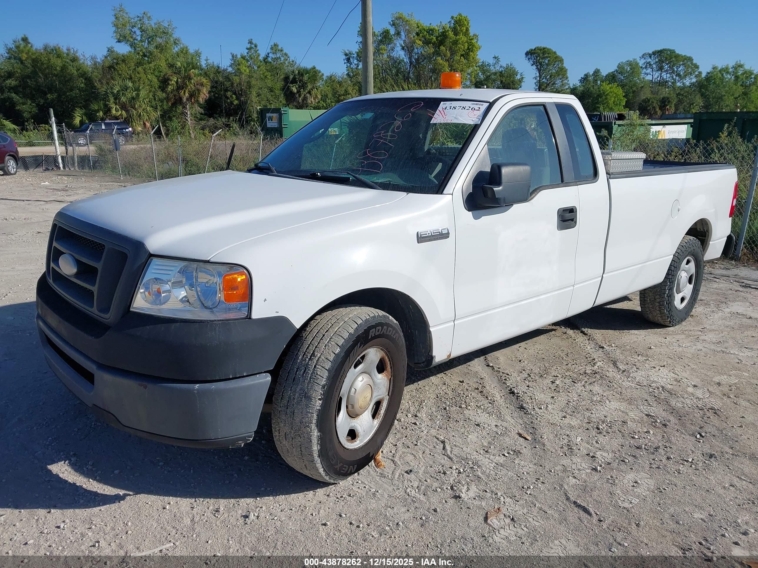FORD F-150 image 2