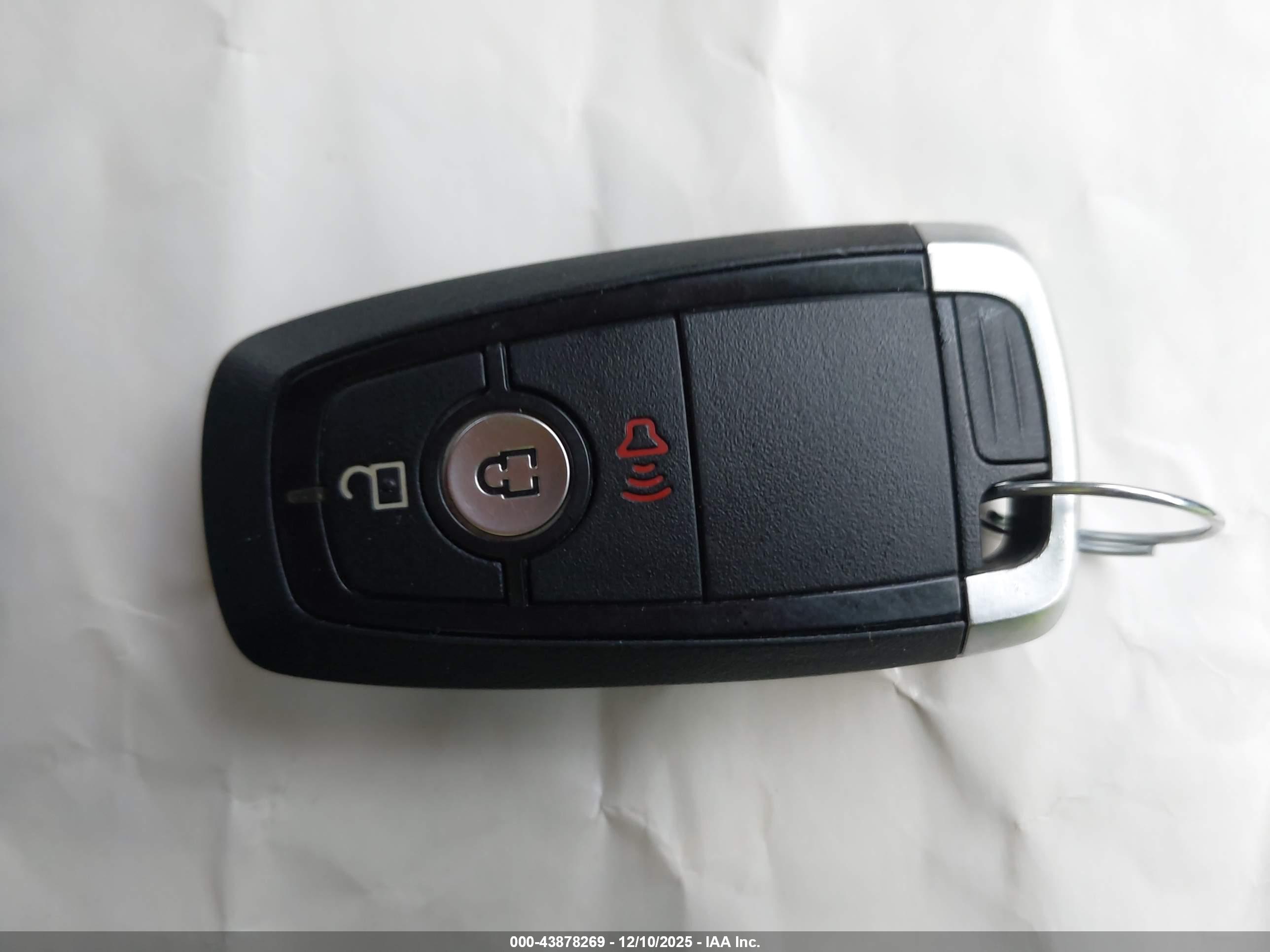 FORD ESCAPE image 11