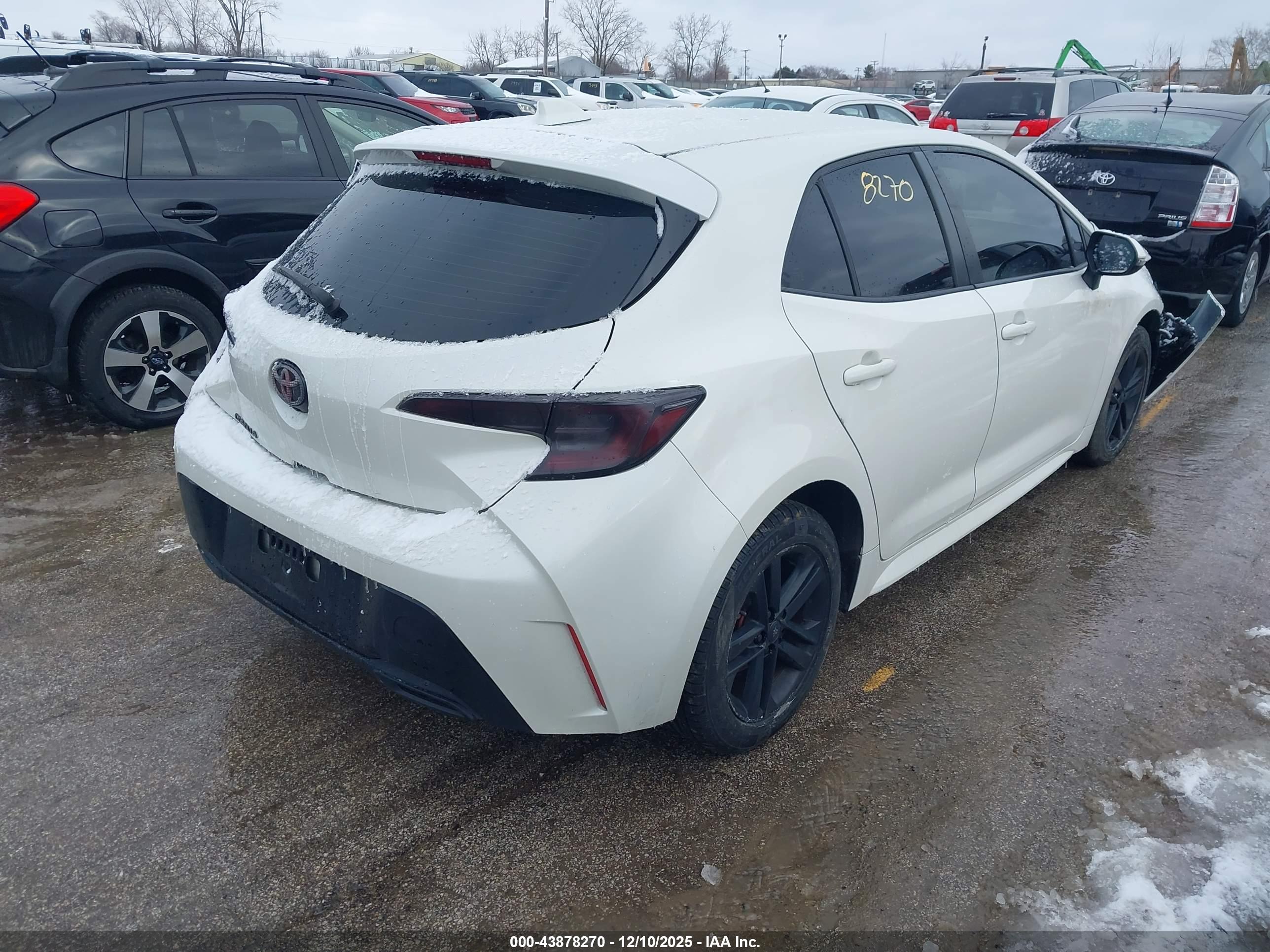 TOYOTA COROLLA image 4