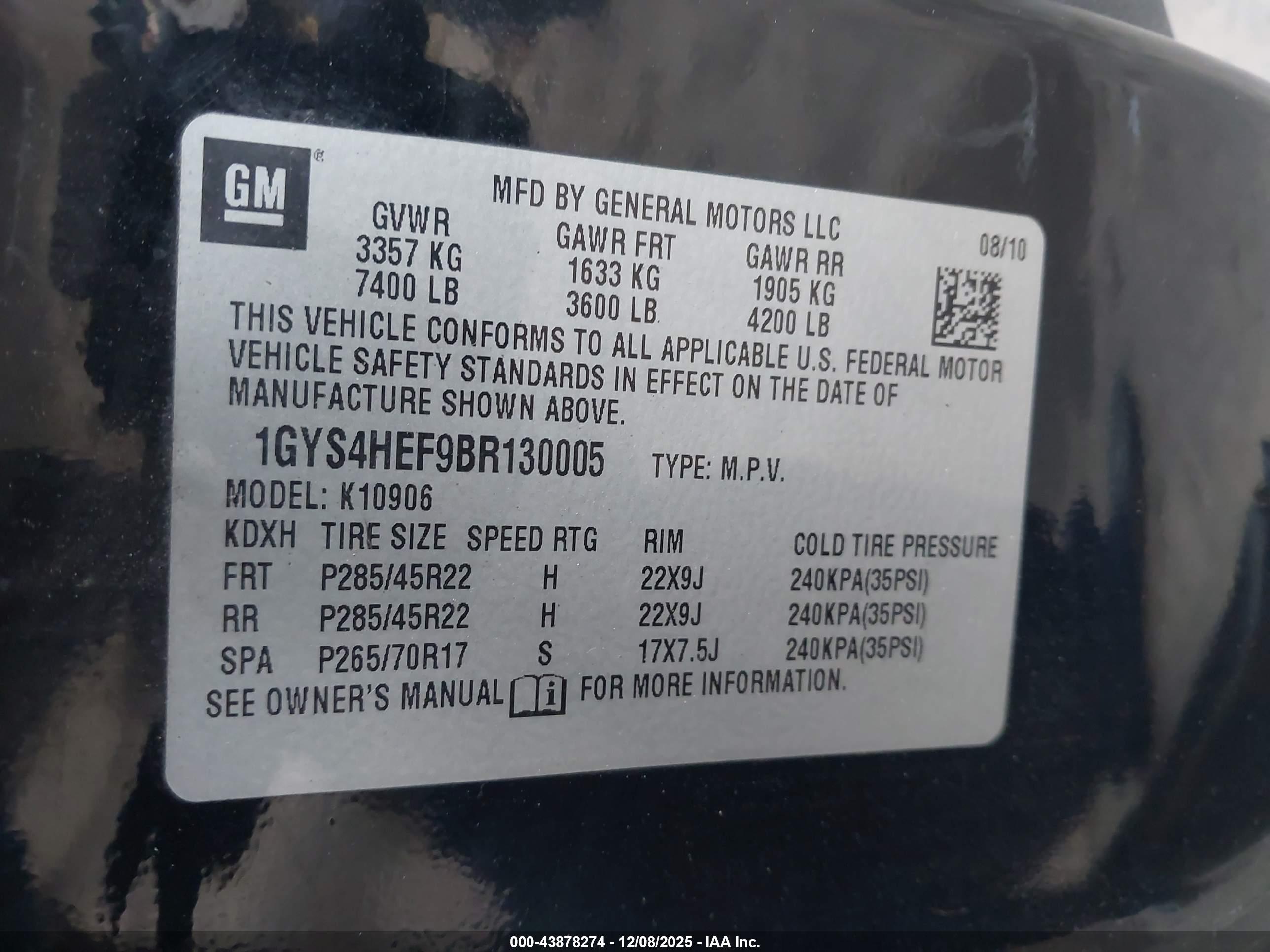 CADILLAC ESCALADE image 9