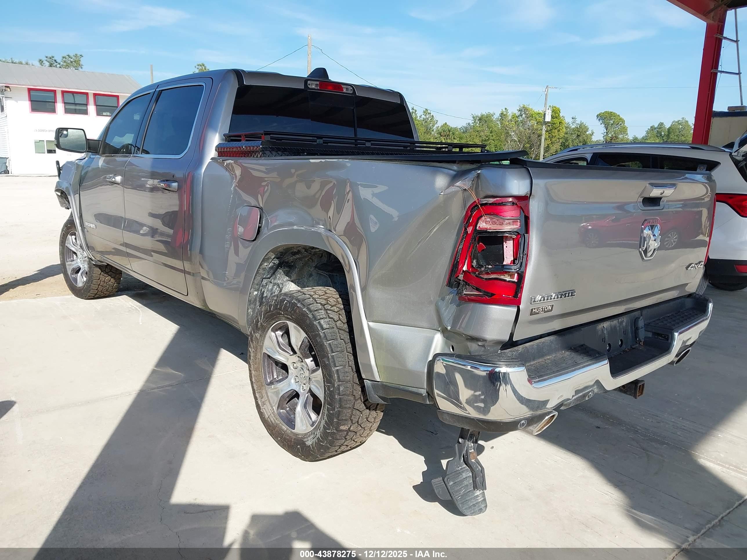 RAM 1500 image 3