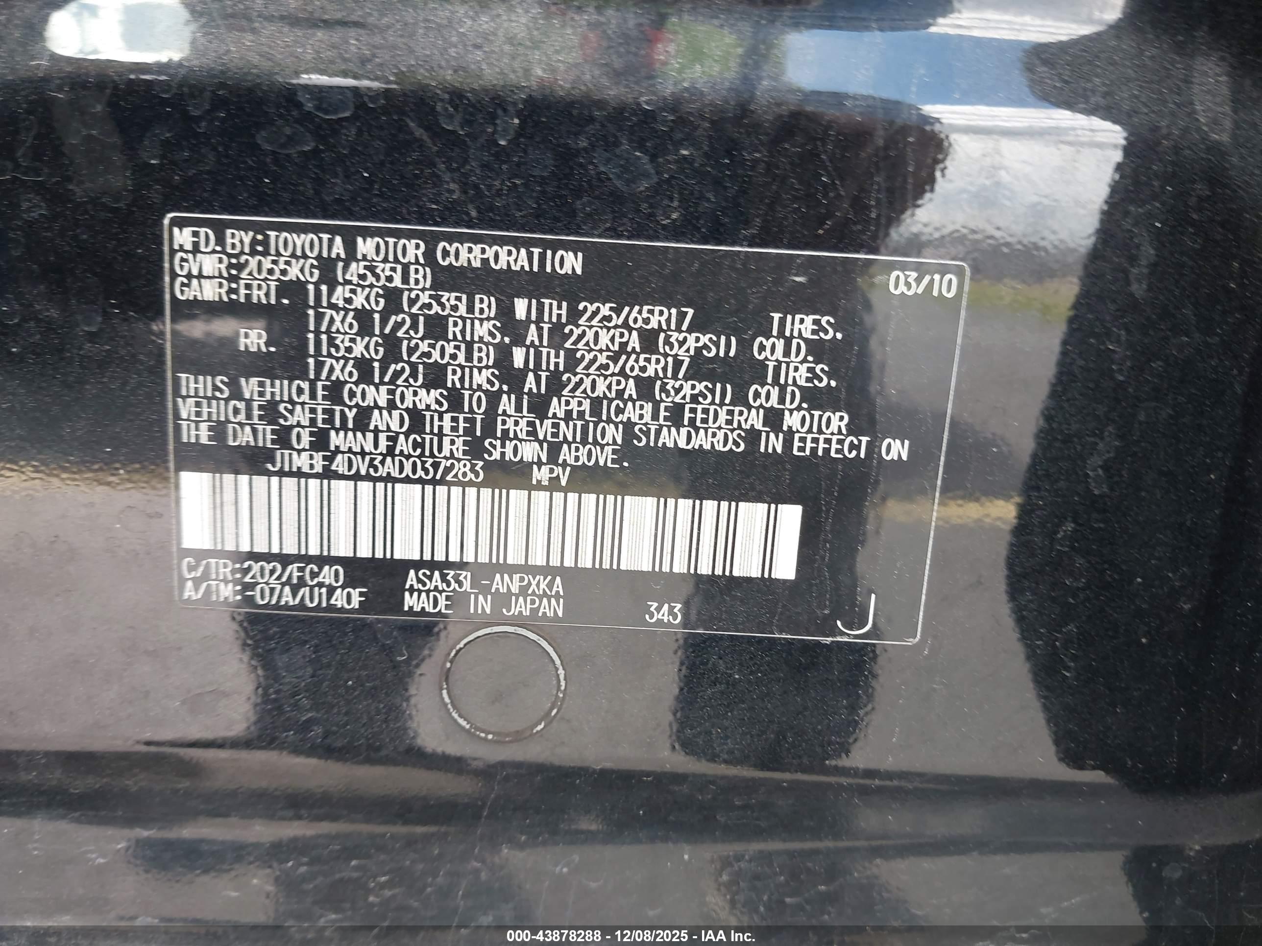 TOYOTA RAV4 image 9