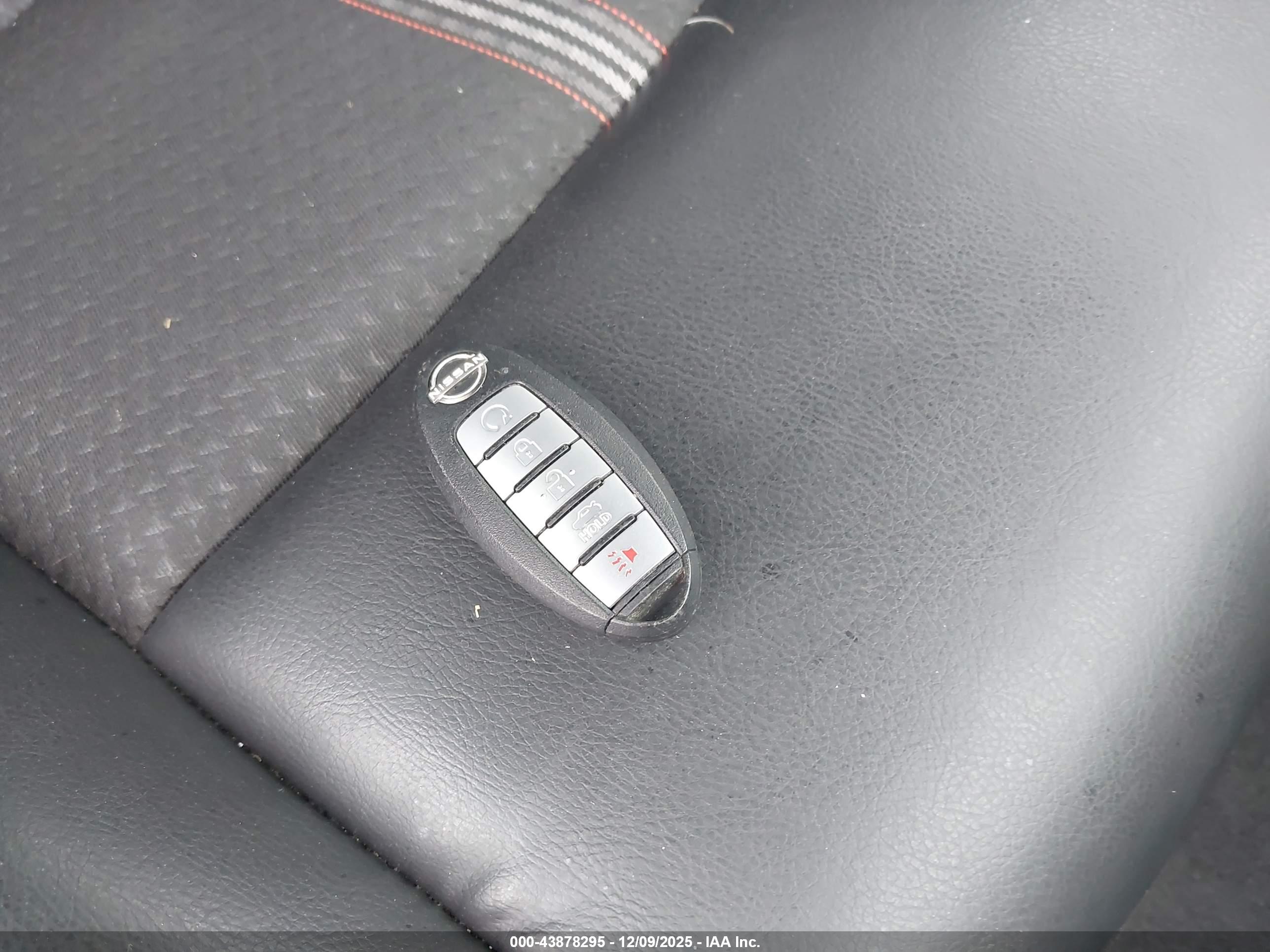 NISSAN ALTIMA image 11