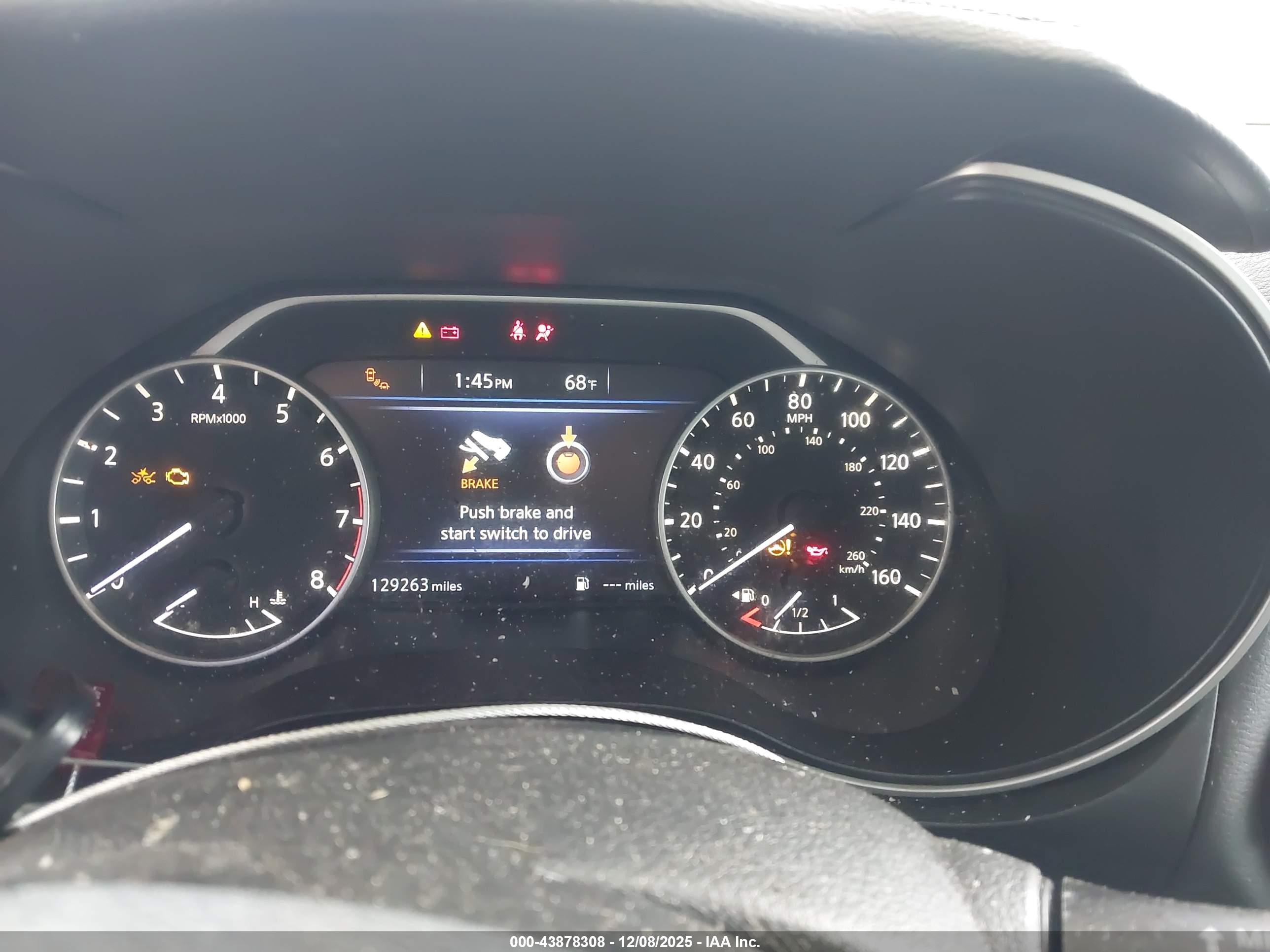 NISSAN MAXIMA image 7