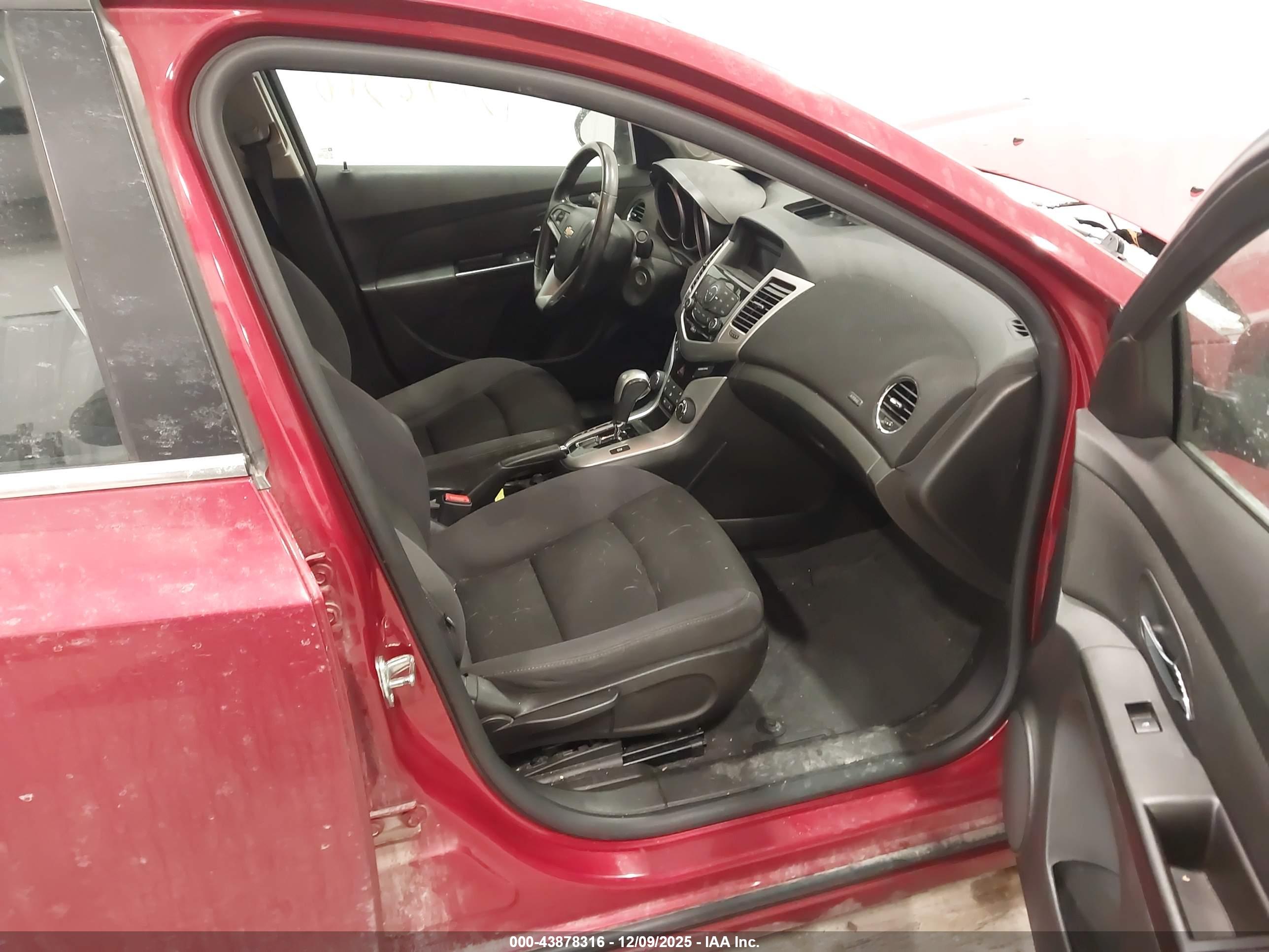 CHEVROLET CRUZE image 5