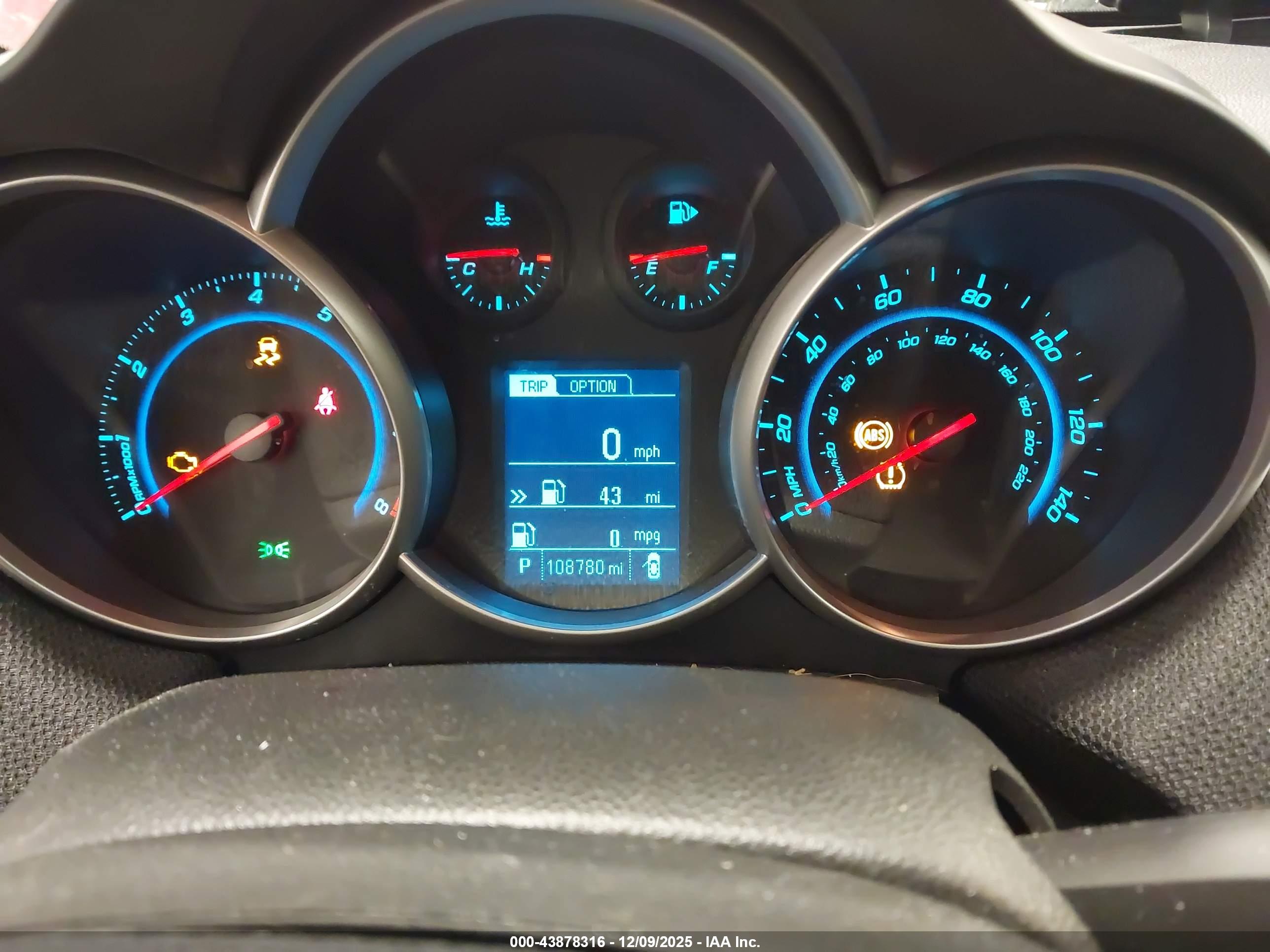CHEVROLET CRUZE image 7