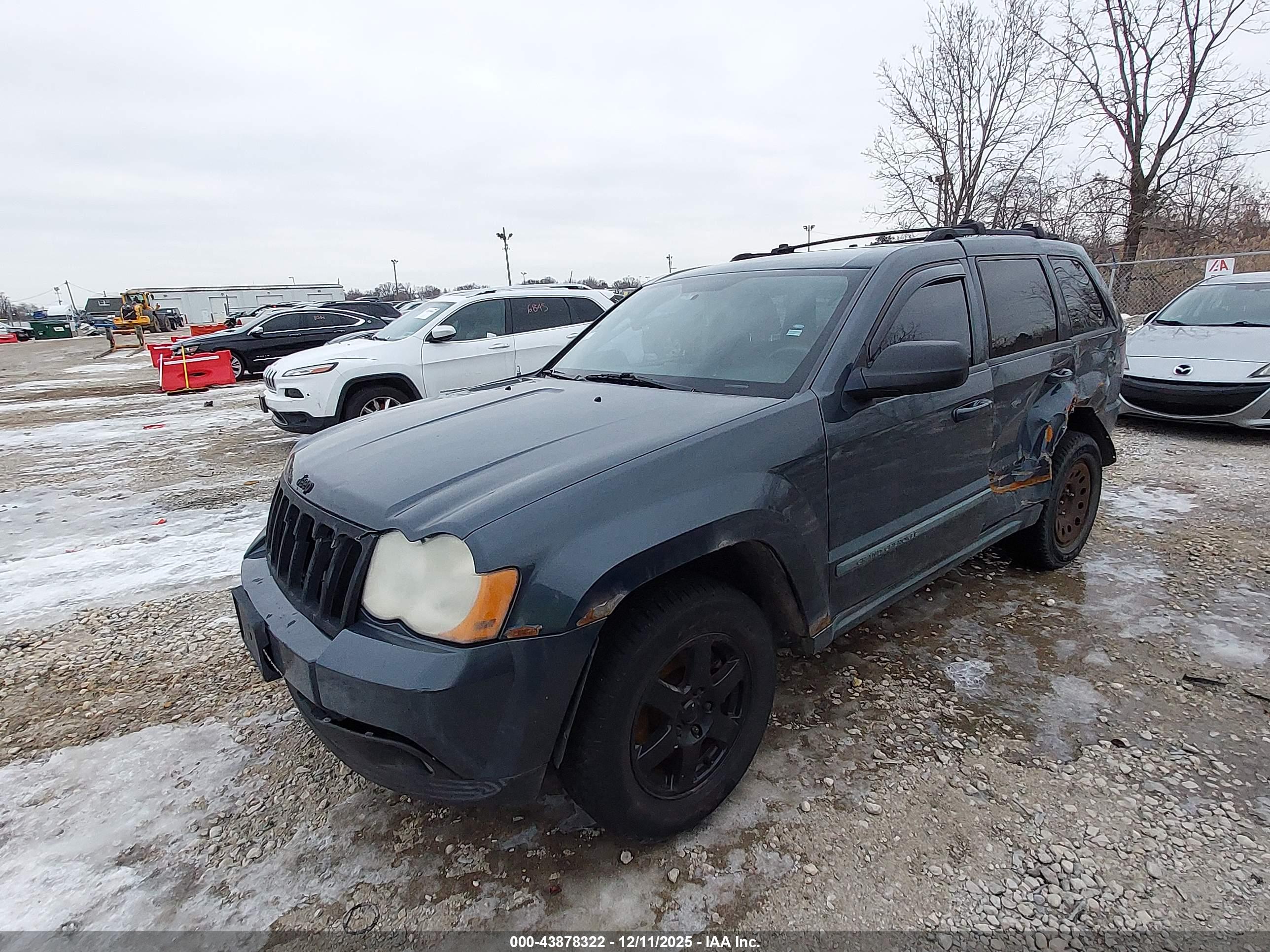 JEEP GRAND image 2