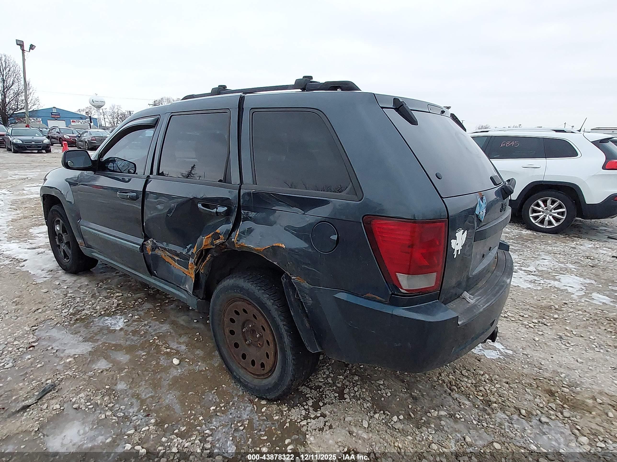 JEEP GRAND image 3