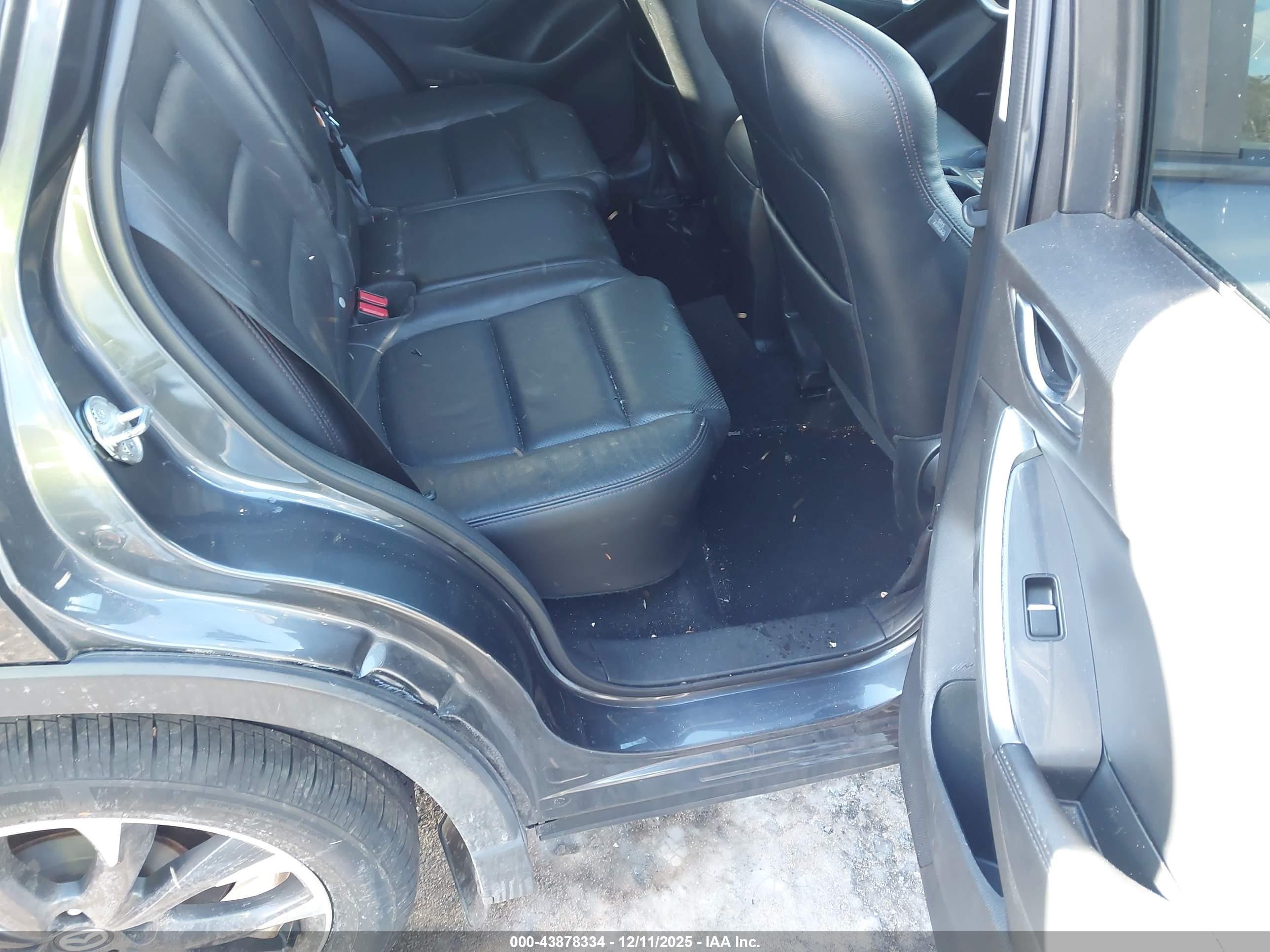 MAZDA CX-5 image 8