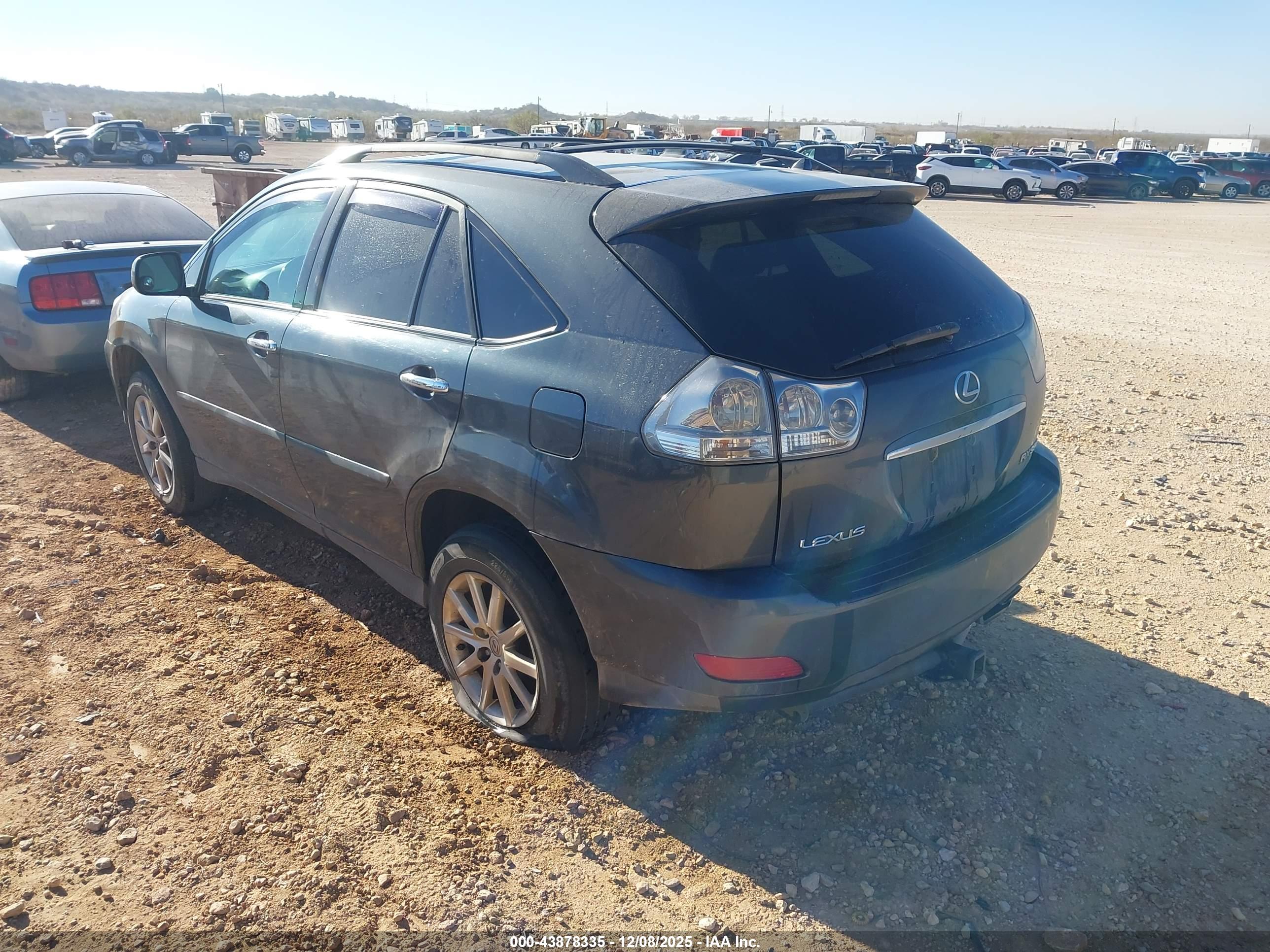 LEXUS RX image 3