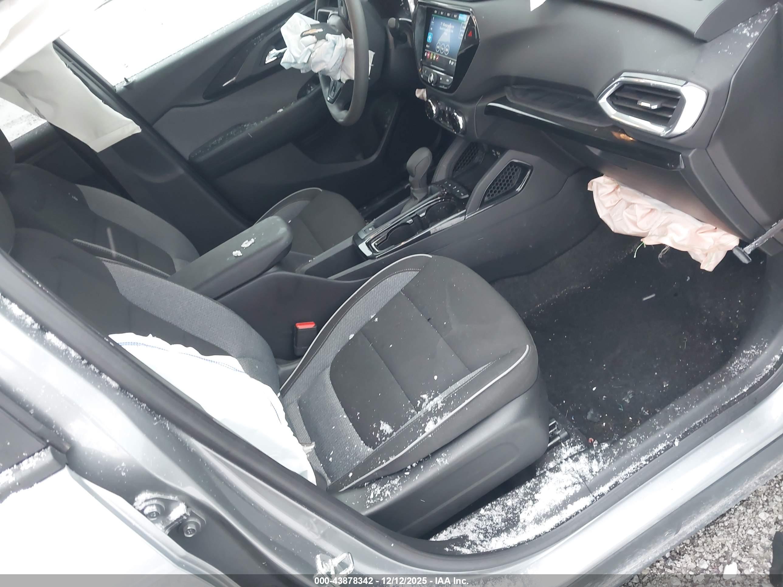 CHEVROLET TRAILBLAZER image 5