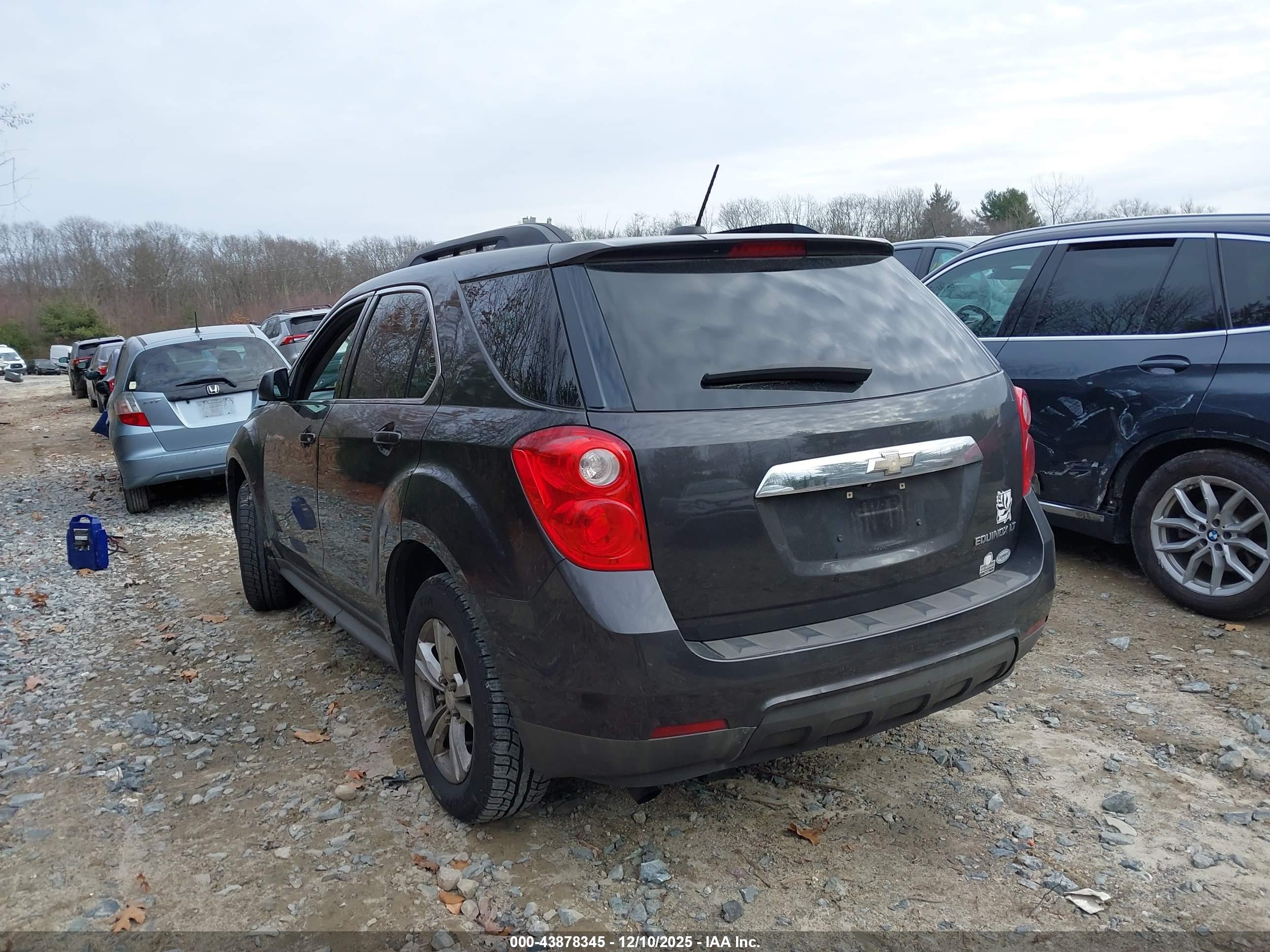 CHEVROLET EQUINOX image 3