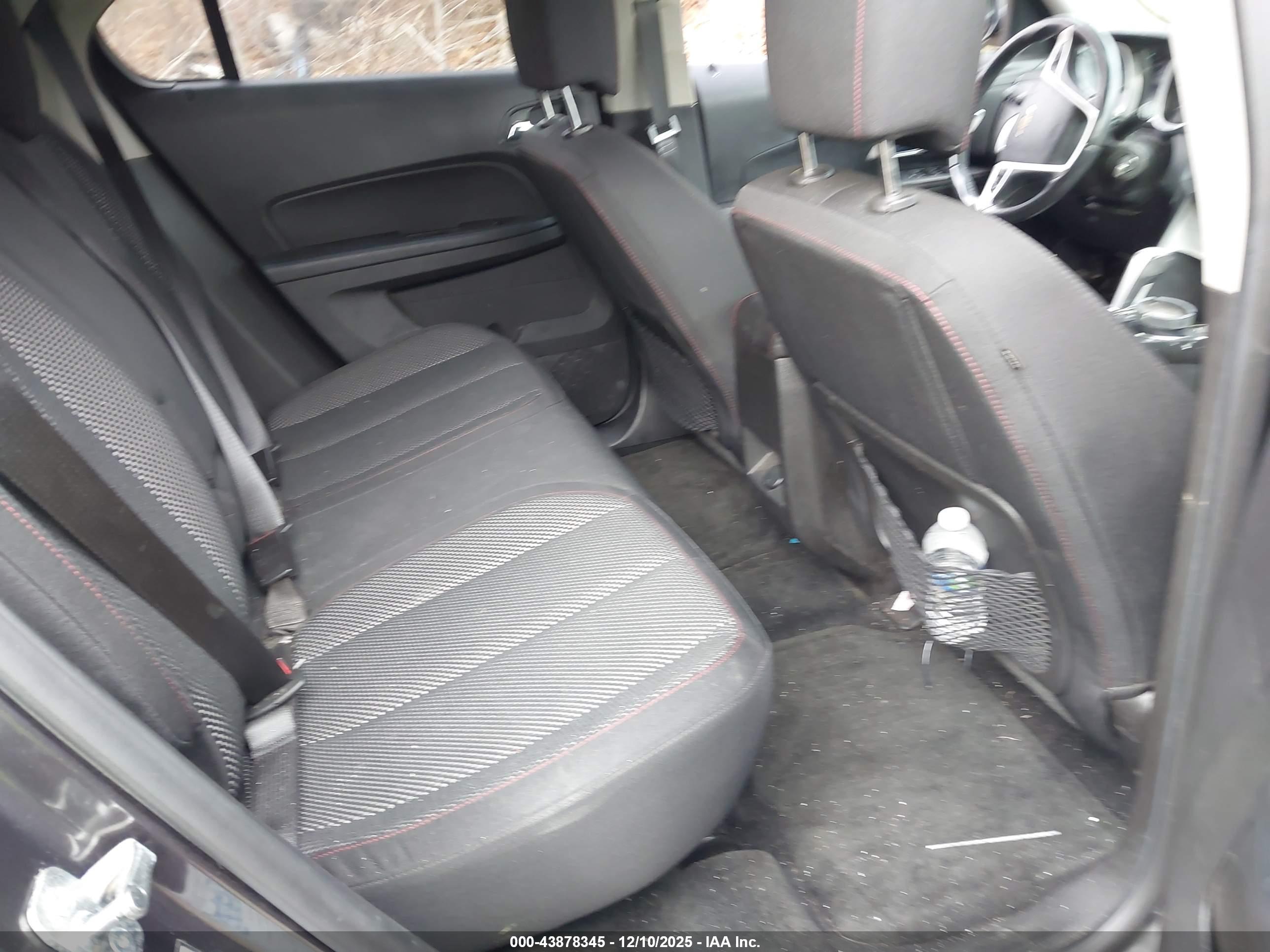 CHEVROLET EQUINOX image 8