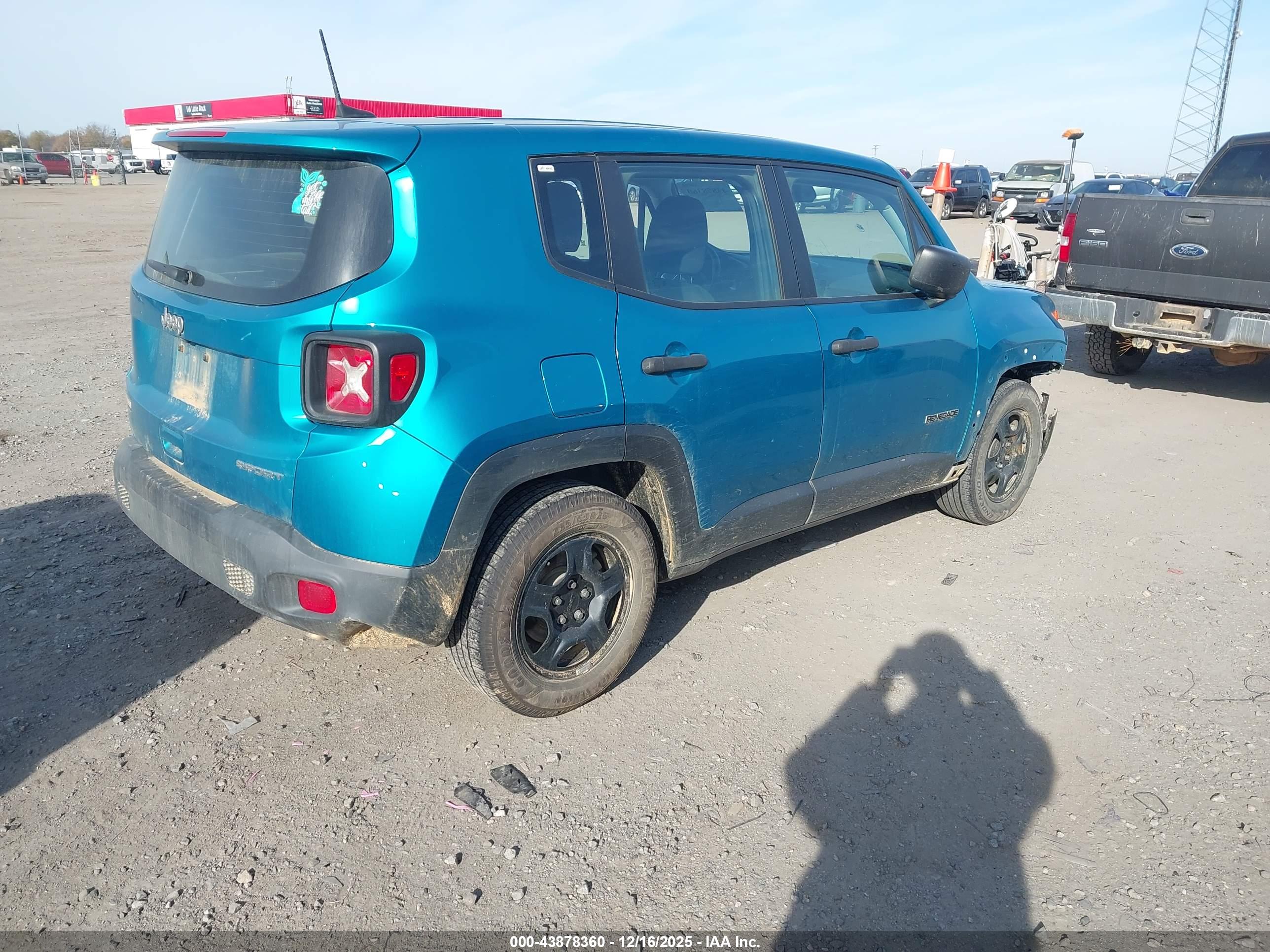 JEEP RENEGADE image 4