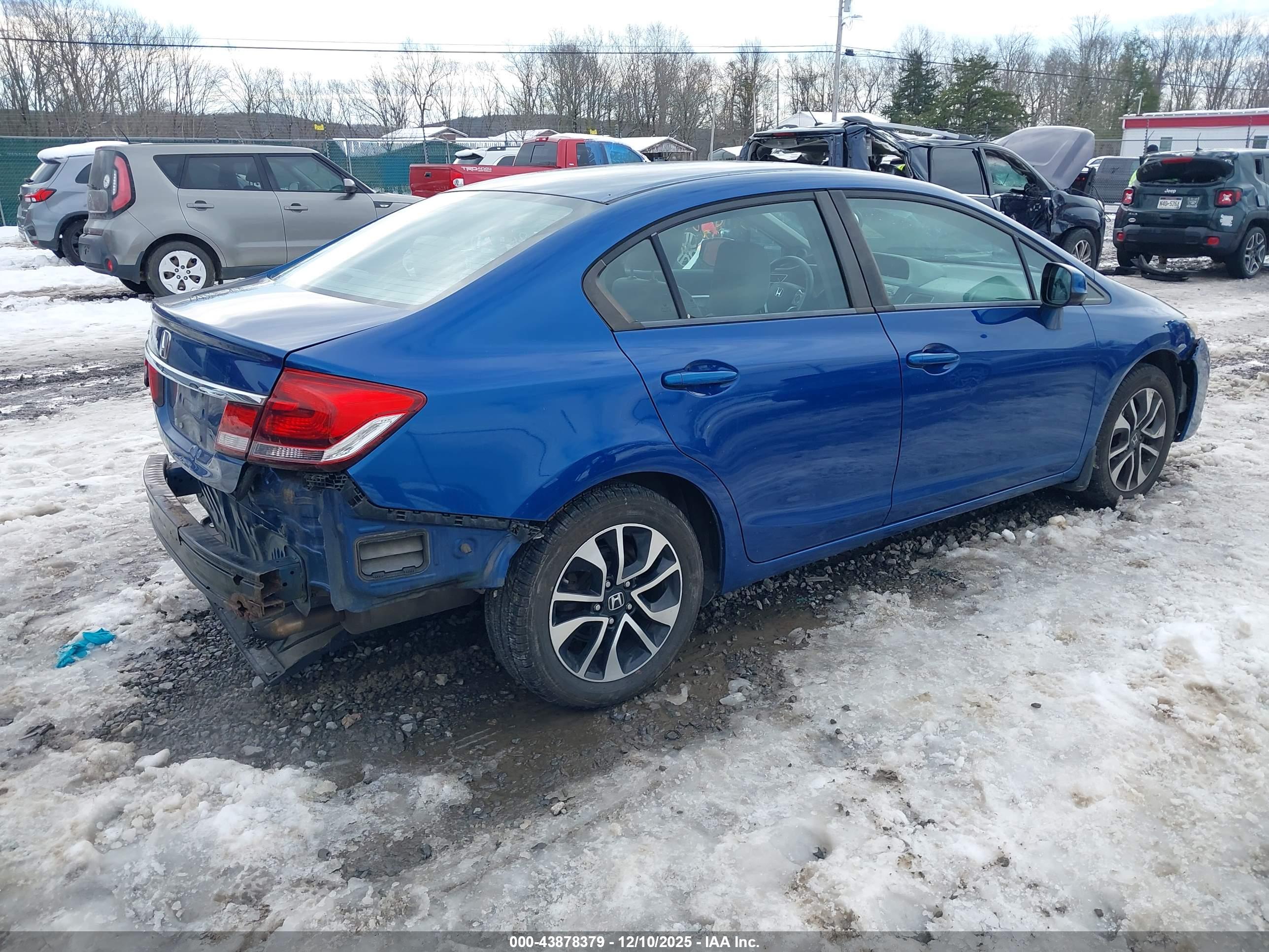 HONDA CIVIC image 4