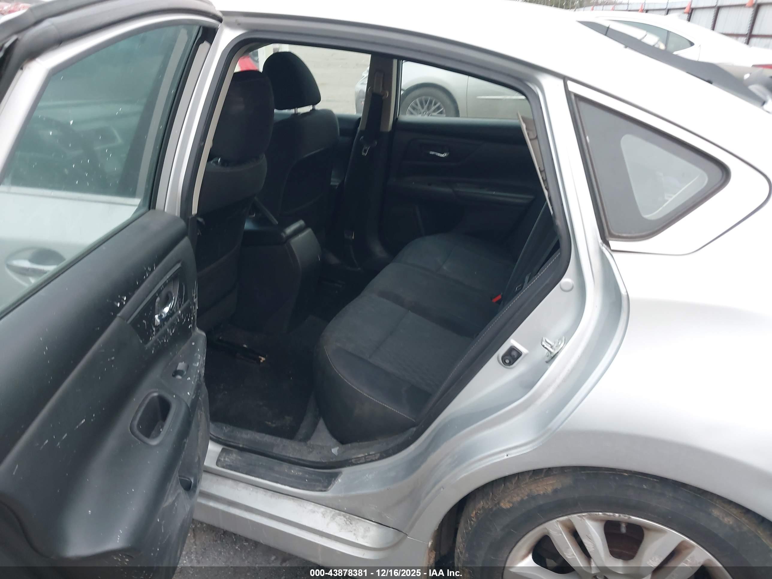 NISSAN ALTIMA image 8